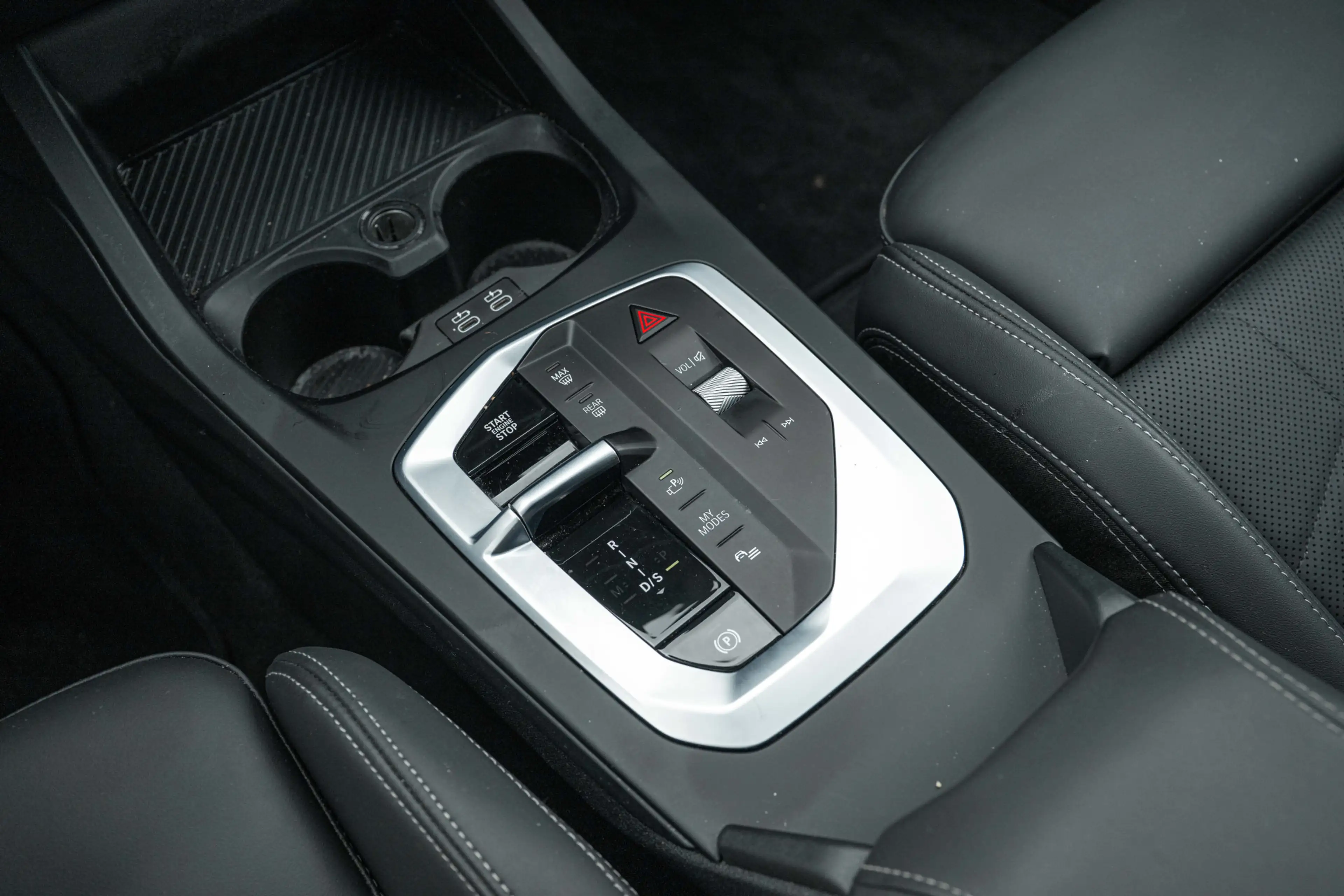 BMW 120 1 Serie M Sport Automaat / Sportstoelen / Achterui — photo 13