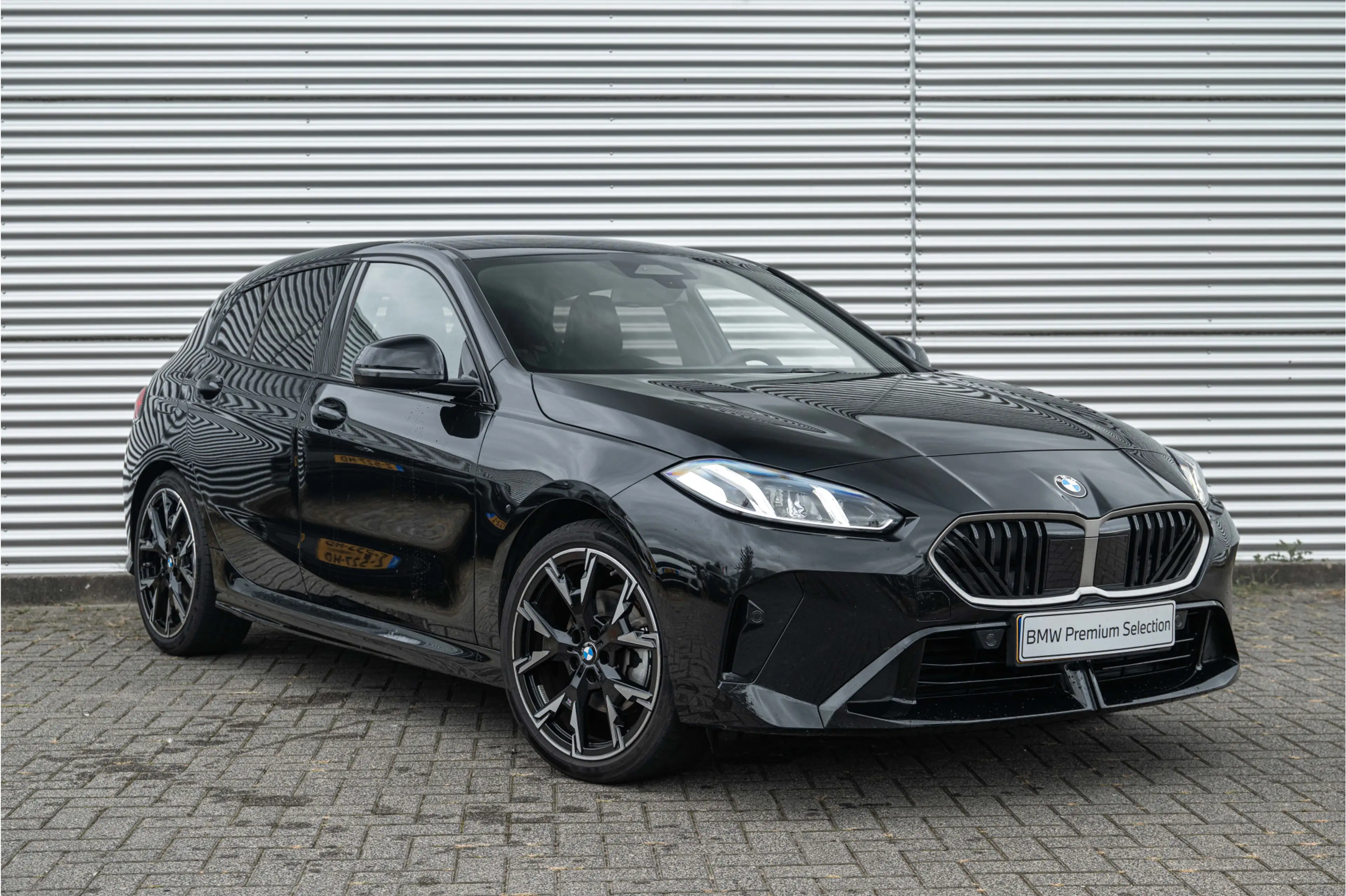 BMW 120 1 Serie M Sport Automaat / Sportstoelen / Achterui — photo 7