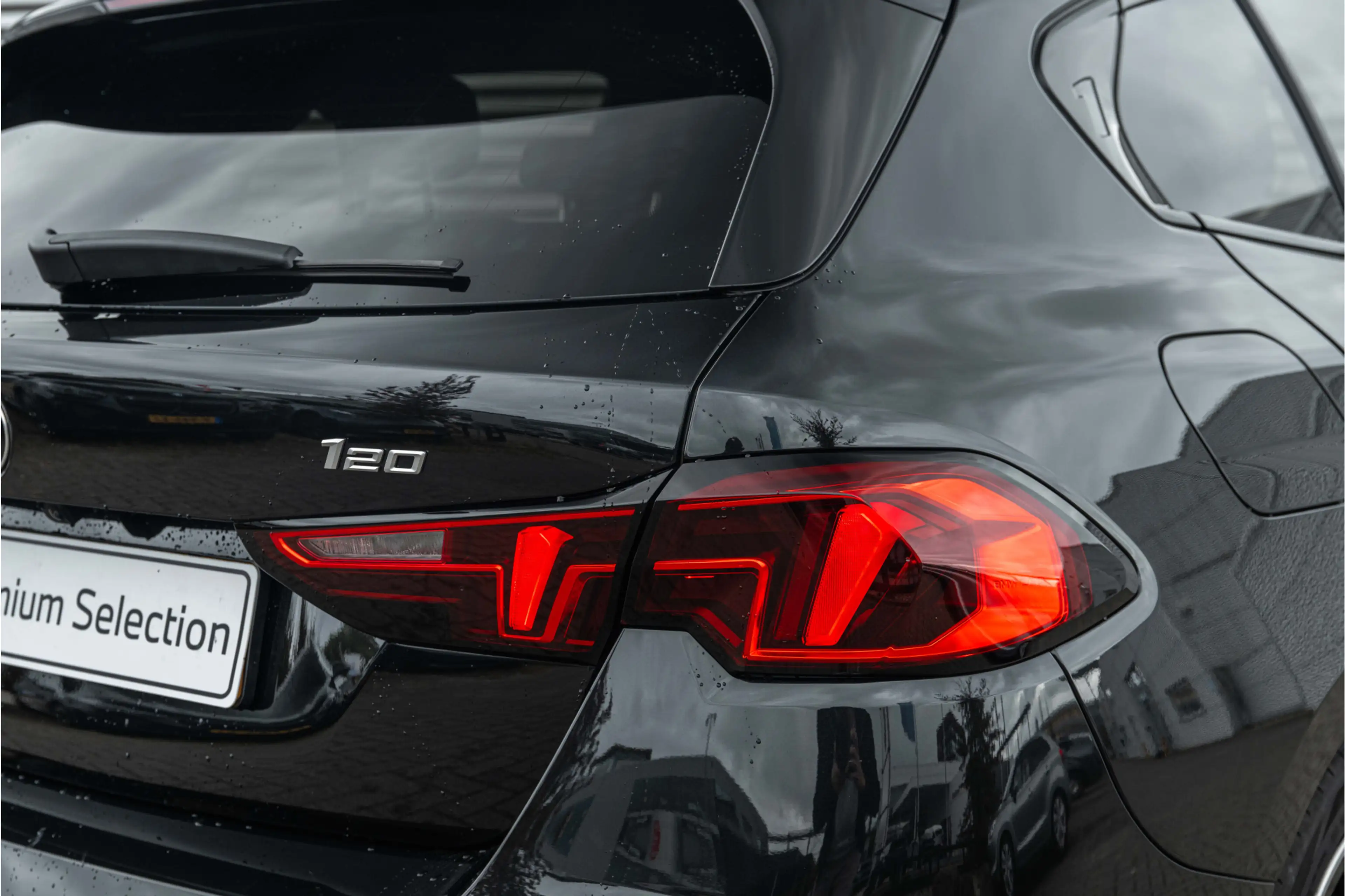 BMW 120 1 Serie M Sport Automaat / Sportstoelen / Achterui — photo 11