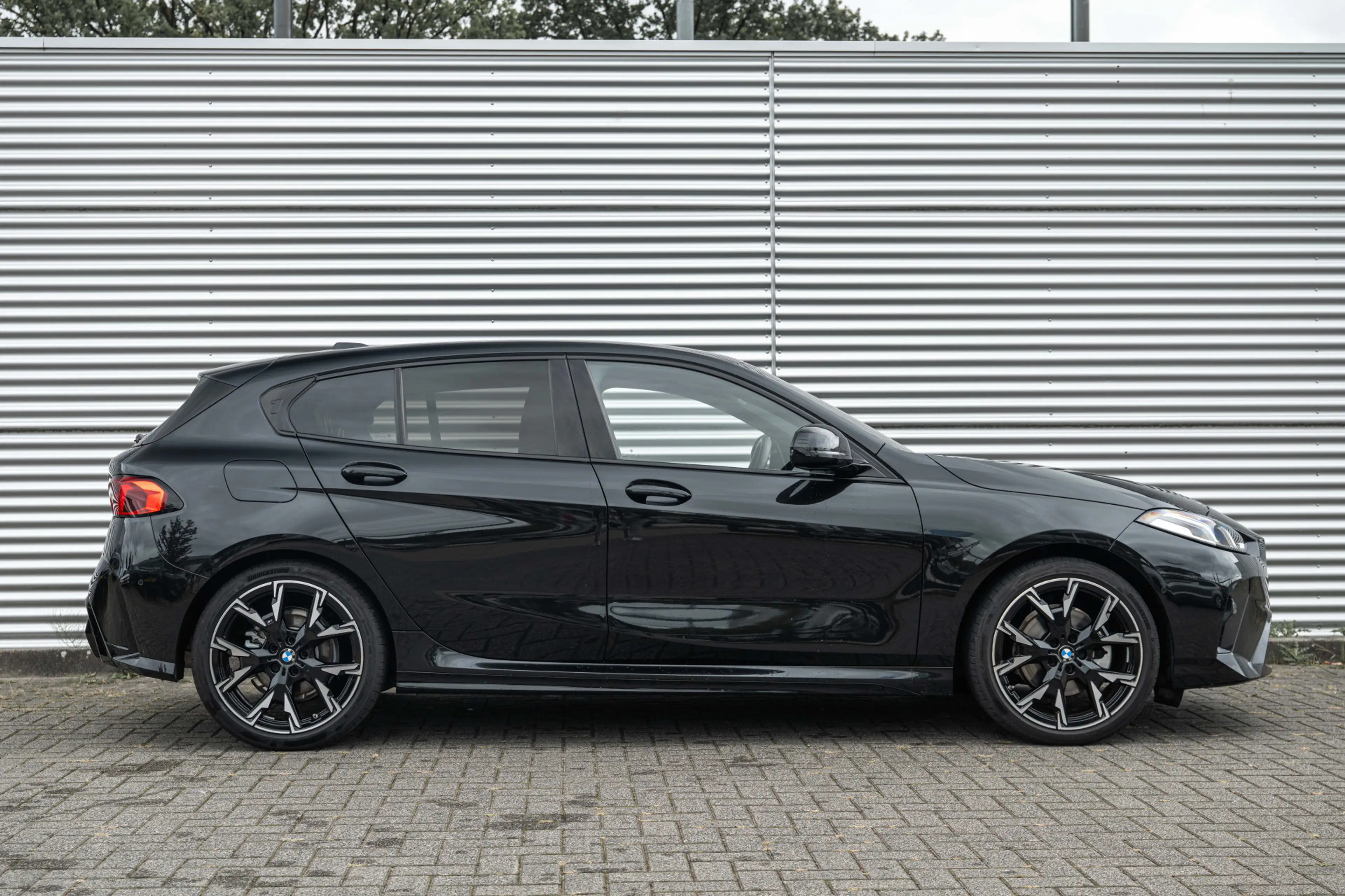 BMW 120 1 Serie M Sport Automaat / Sportstoelen / Achterui — photo 8
