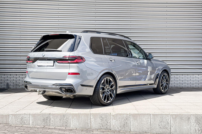 BMW X7 xDrive40i — photo 4