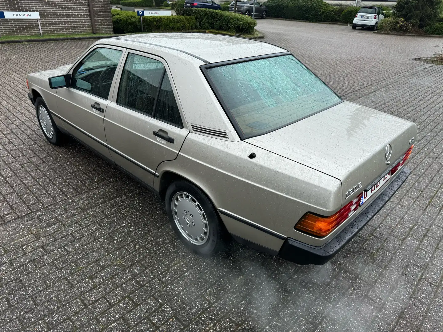 Mercedes-Benz 190 Beige - 2