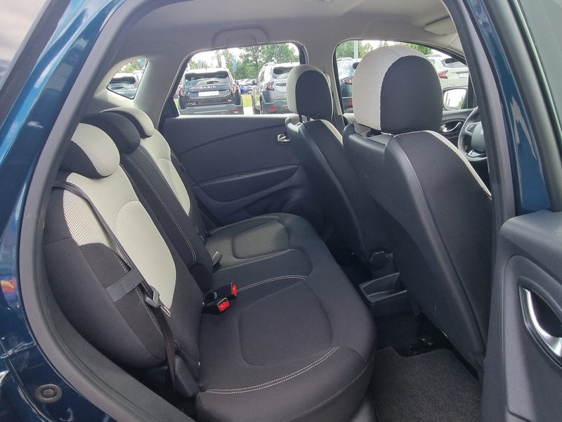 Renault Captur Experience ENERGY TCe 90 — photo 12