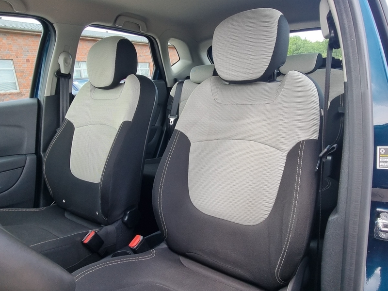 Renault Captur Experience ENERGY TCe 90 — photo 9