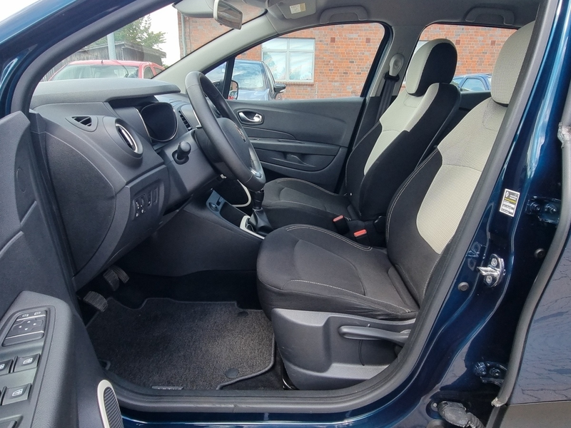Renault Captur Experience ENERGY TCe 90 — photo 6