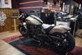 Indian Scout Bobber Limited+Tec NaraBronce vor Ort Marrone - thumbnail 6