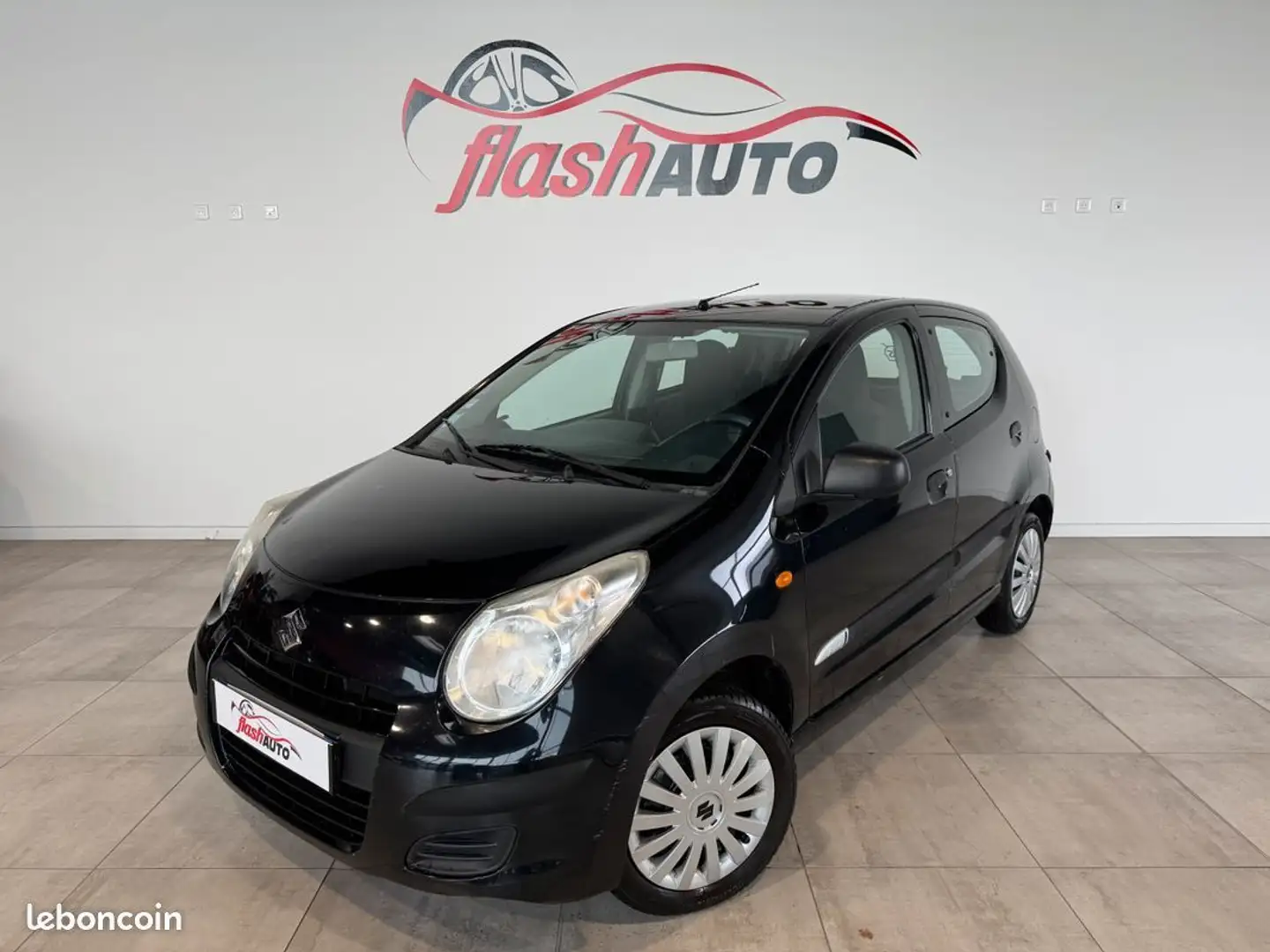 Suzuki Alto 1.0 i 68cv-2010 Schwarz - 1