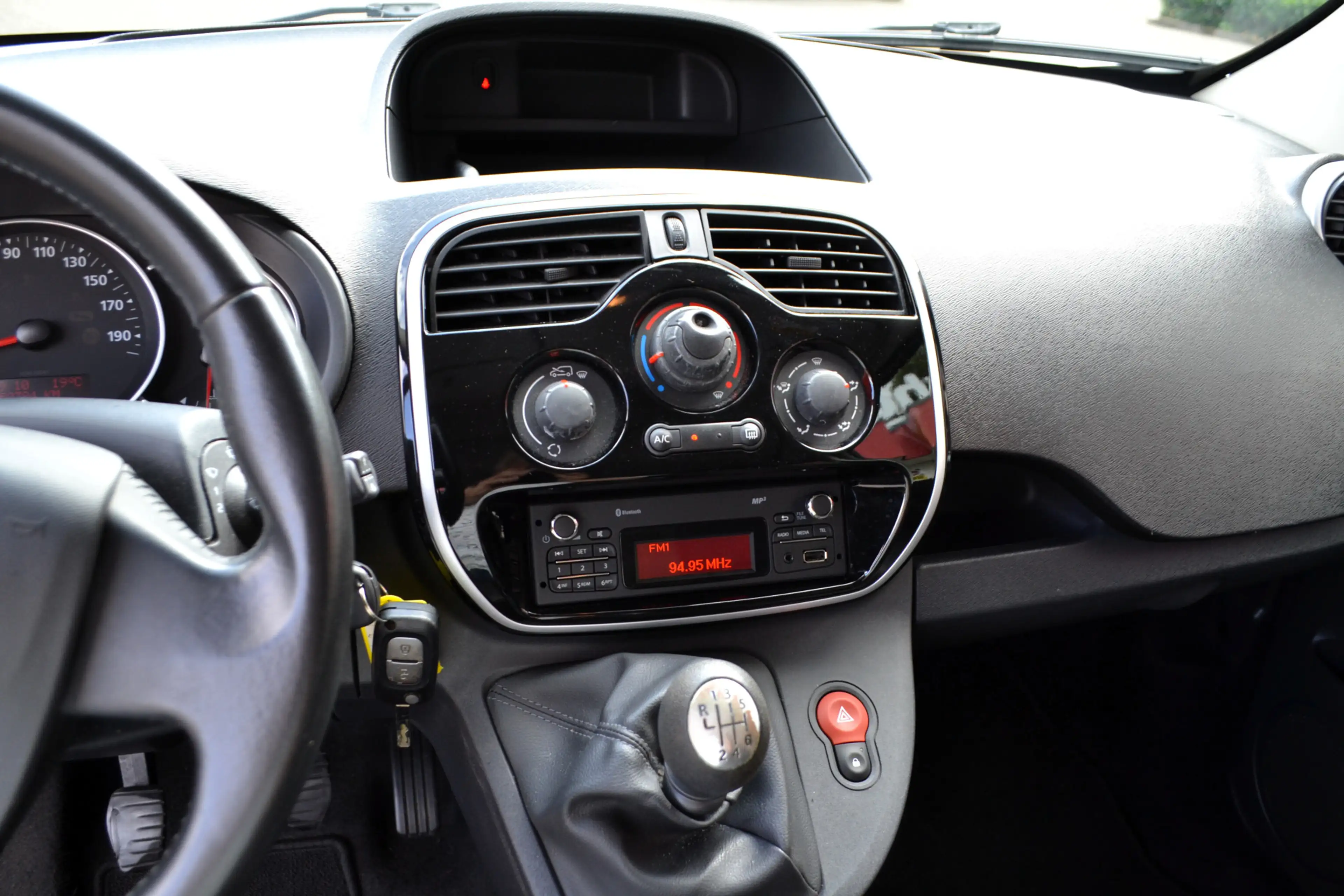 Renault Kangoo Family 1.2 TCe, Airco, dubbele schuifdeur, 50.000 — photo 8