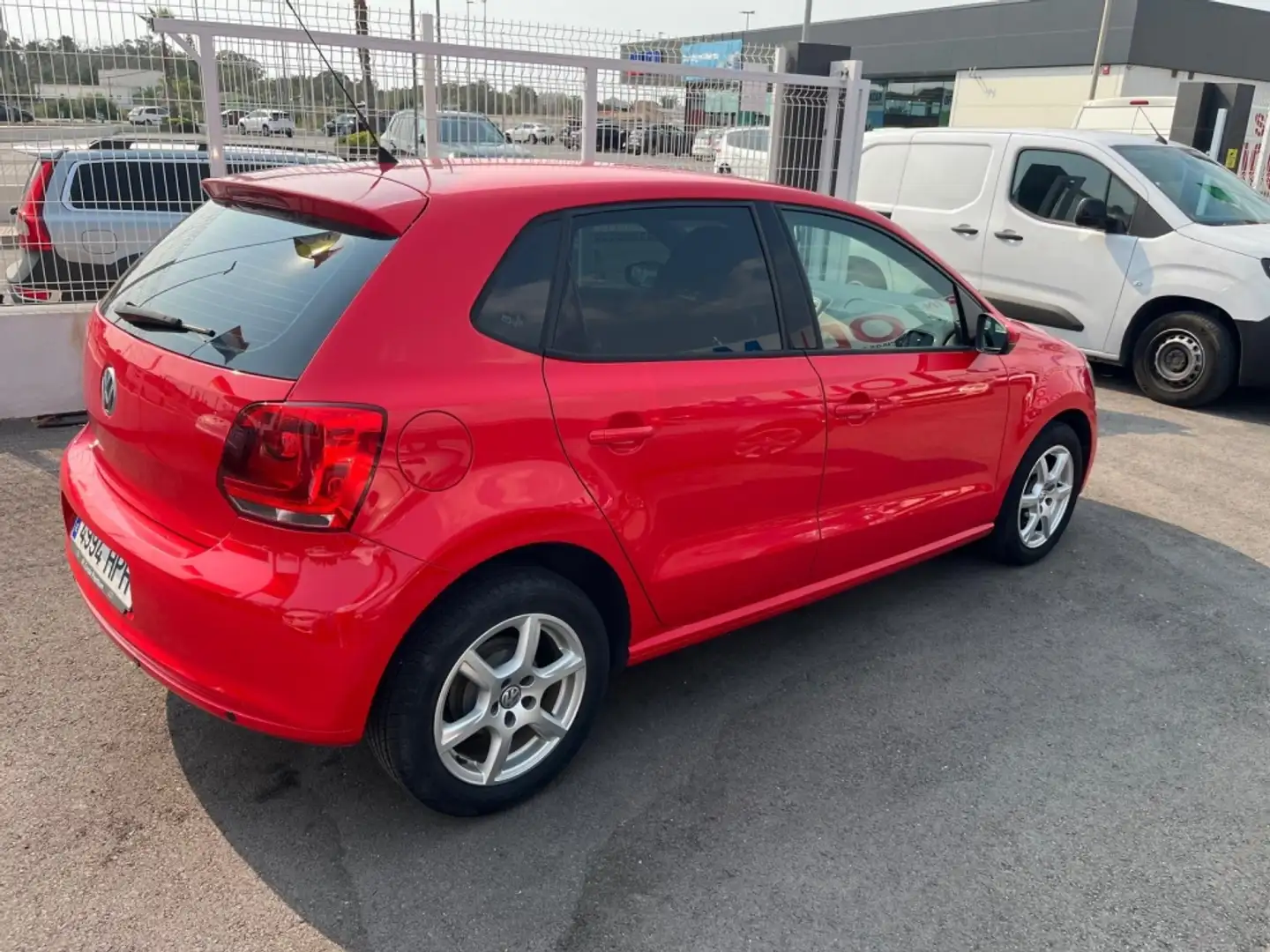 Volkswagen Polo 1.2TDI Advance Rouge - 2