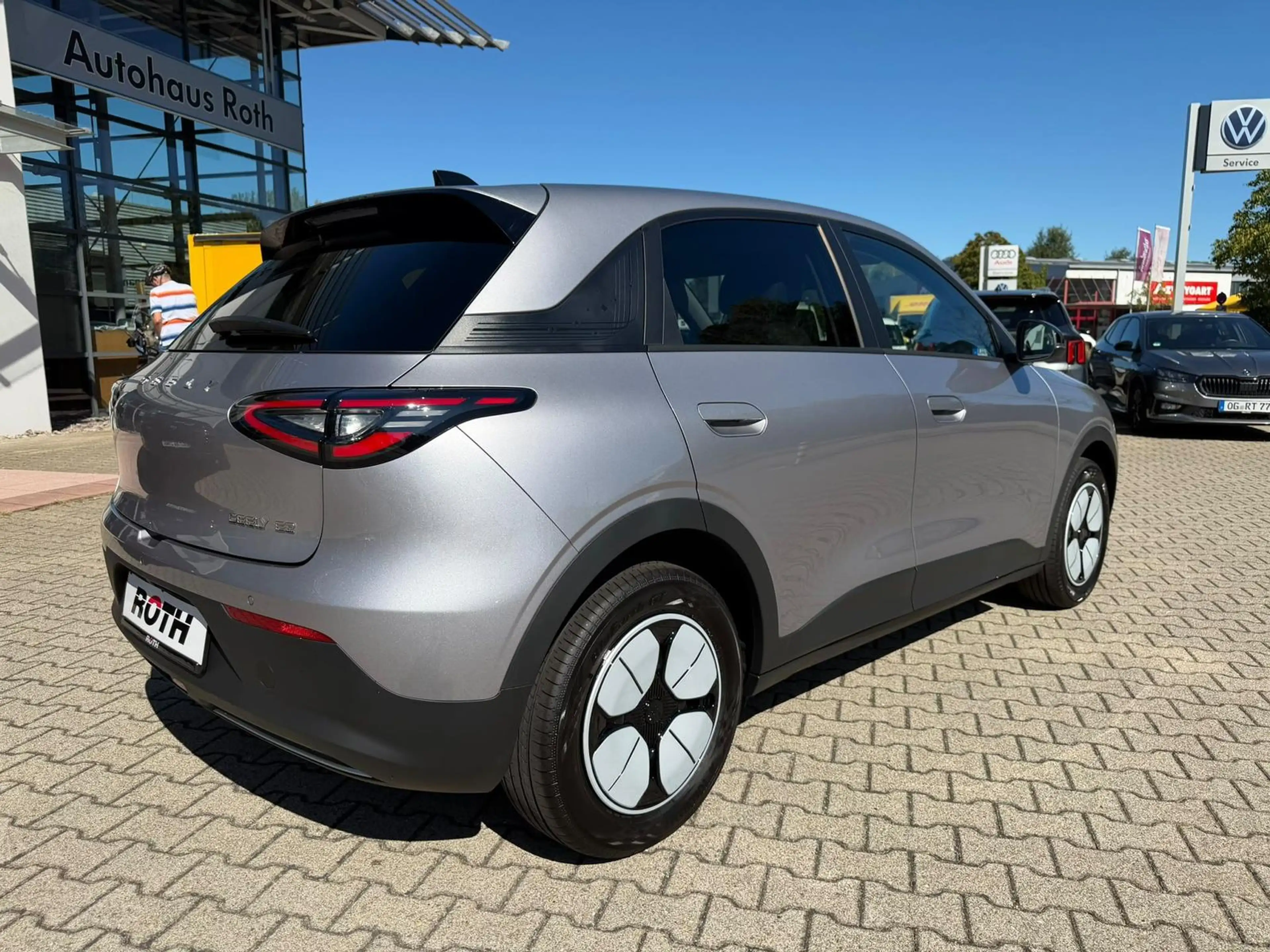 Geely Others 47,14 kwh MAX *LED*Kamera*ACC*Navi*PDC* — photo 7