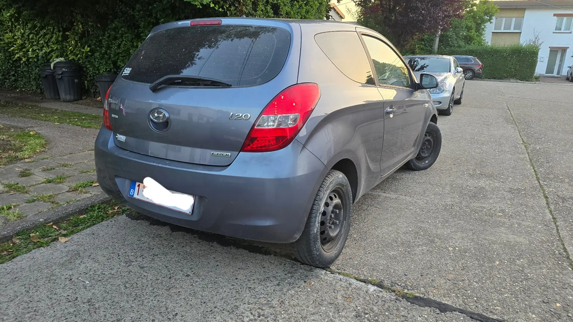 Hyundai i20 1.4 CRDi Lounge Blue FAP - 2