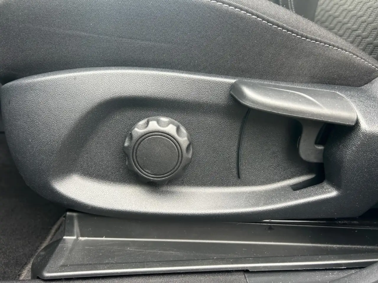 Ford Puma Titanium+Winter-P.+Navi+Kamera+Tempo, миниатюра 15
