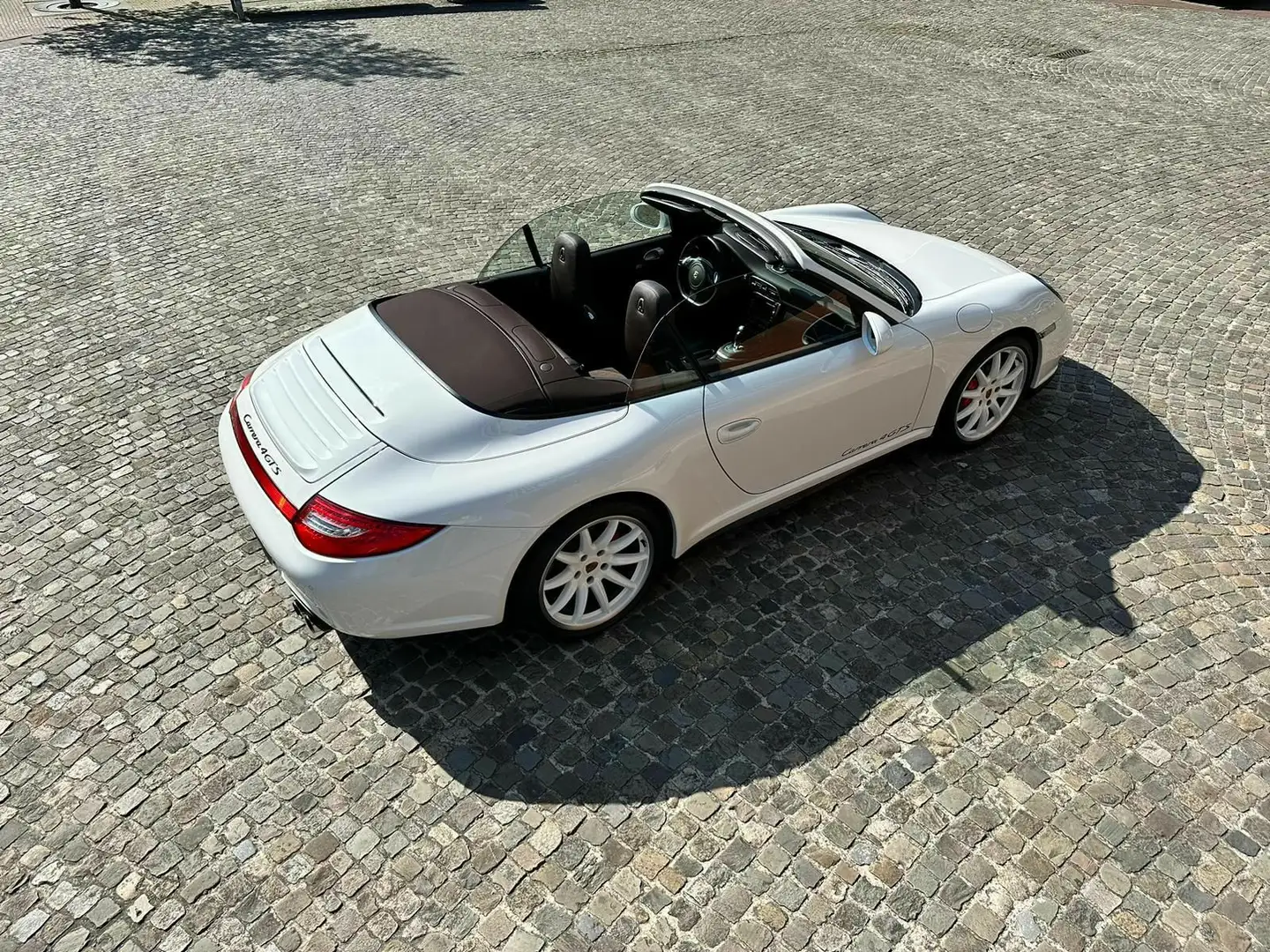 Porsche 997 997 Carrera 4 GTS Cabriolet PDK Bílá - 1