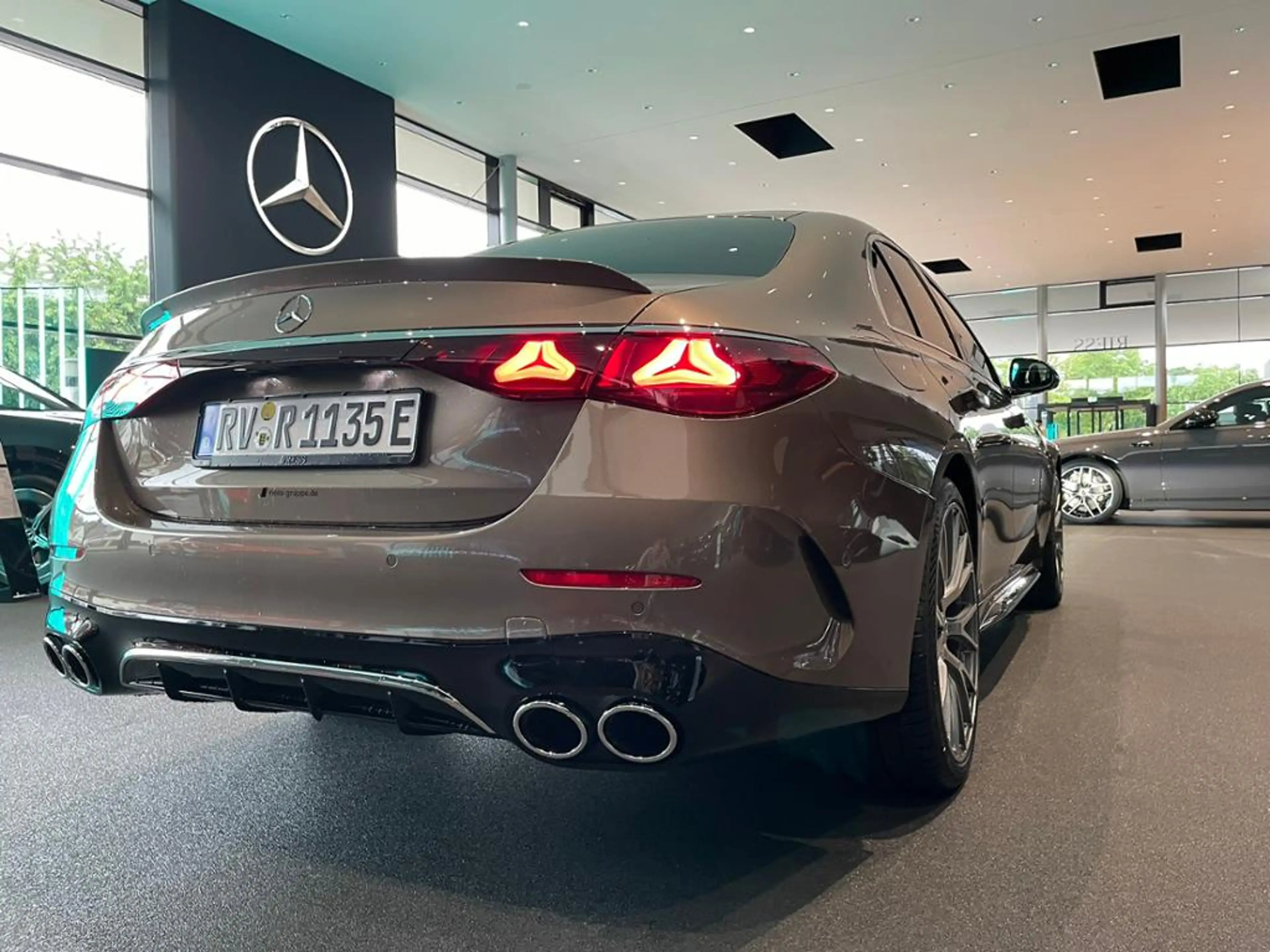 Mercedes-Benz E 53 AMG HYBRID PANO+HUD+AHK+DISTR+BURM 4D+KEYL+ — photo 8