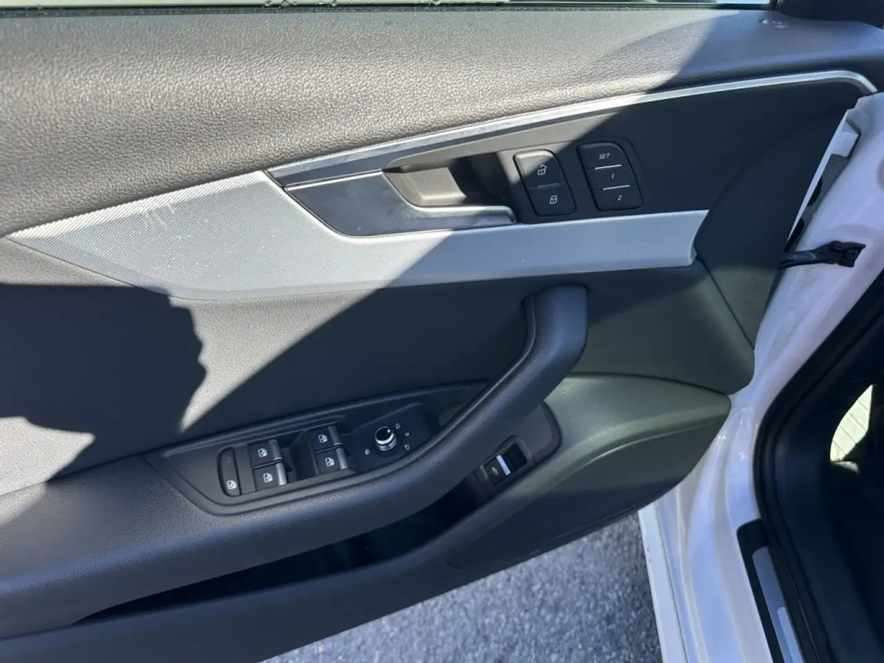 Audi A4 снимка Audi A4
