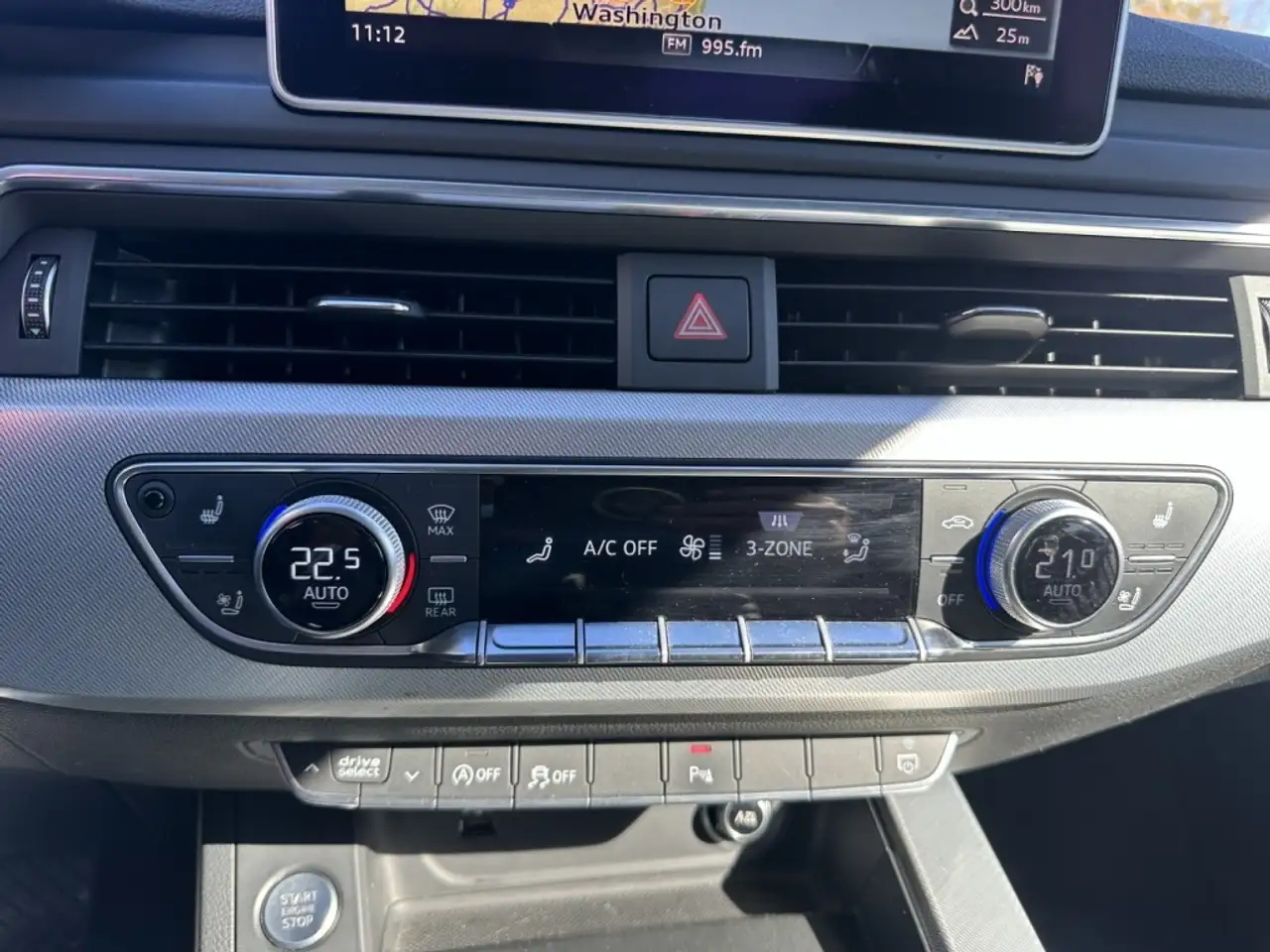 Audi A4 снимка Audi A4