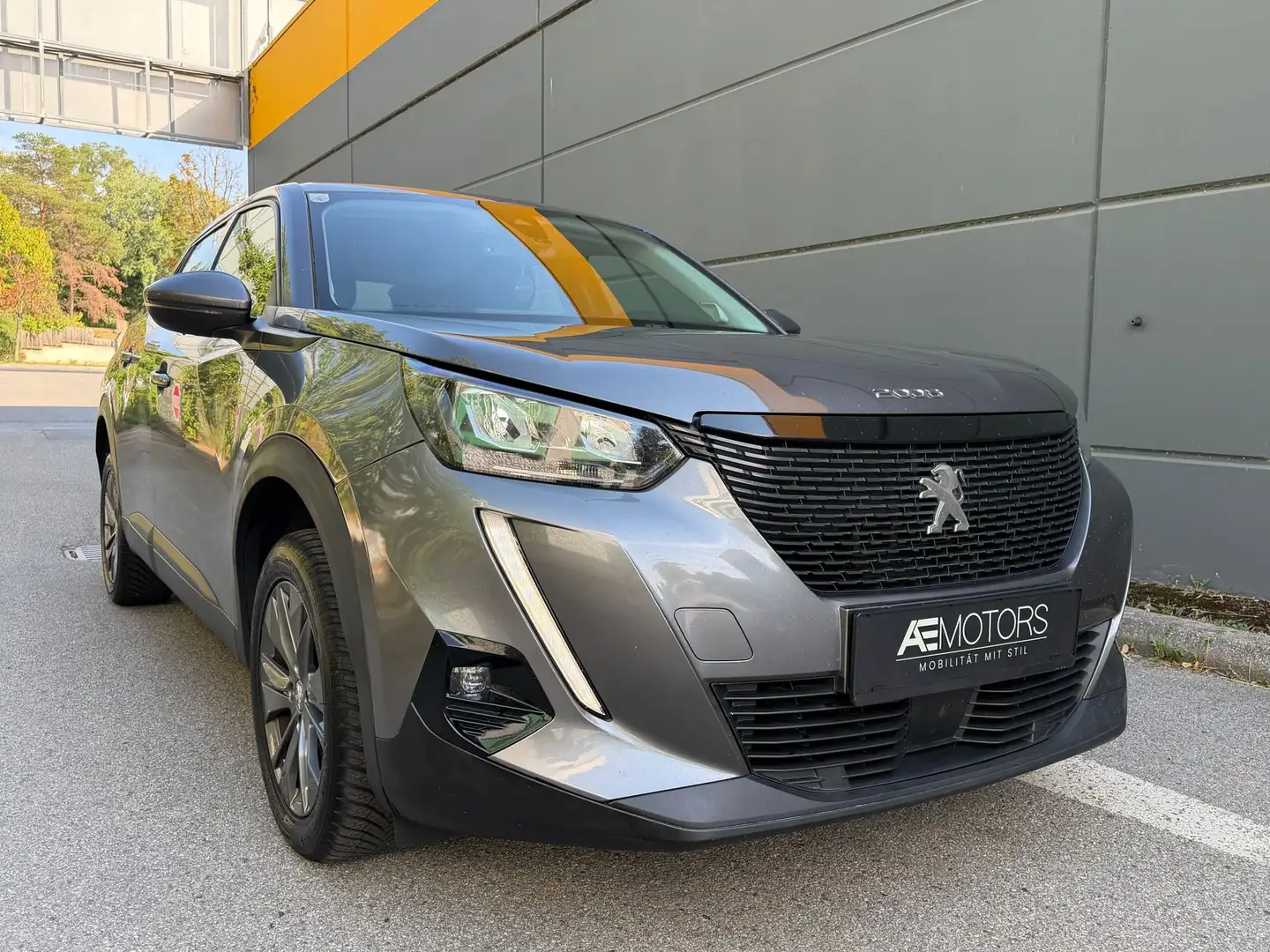 Peugeot 2008 //KREDIT//GARANTIE//TOP// Grau - 1