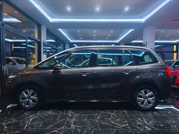 /Spacetourer Selection 7-Sitze