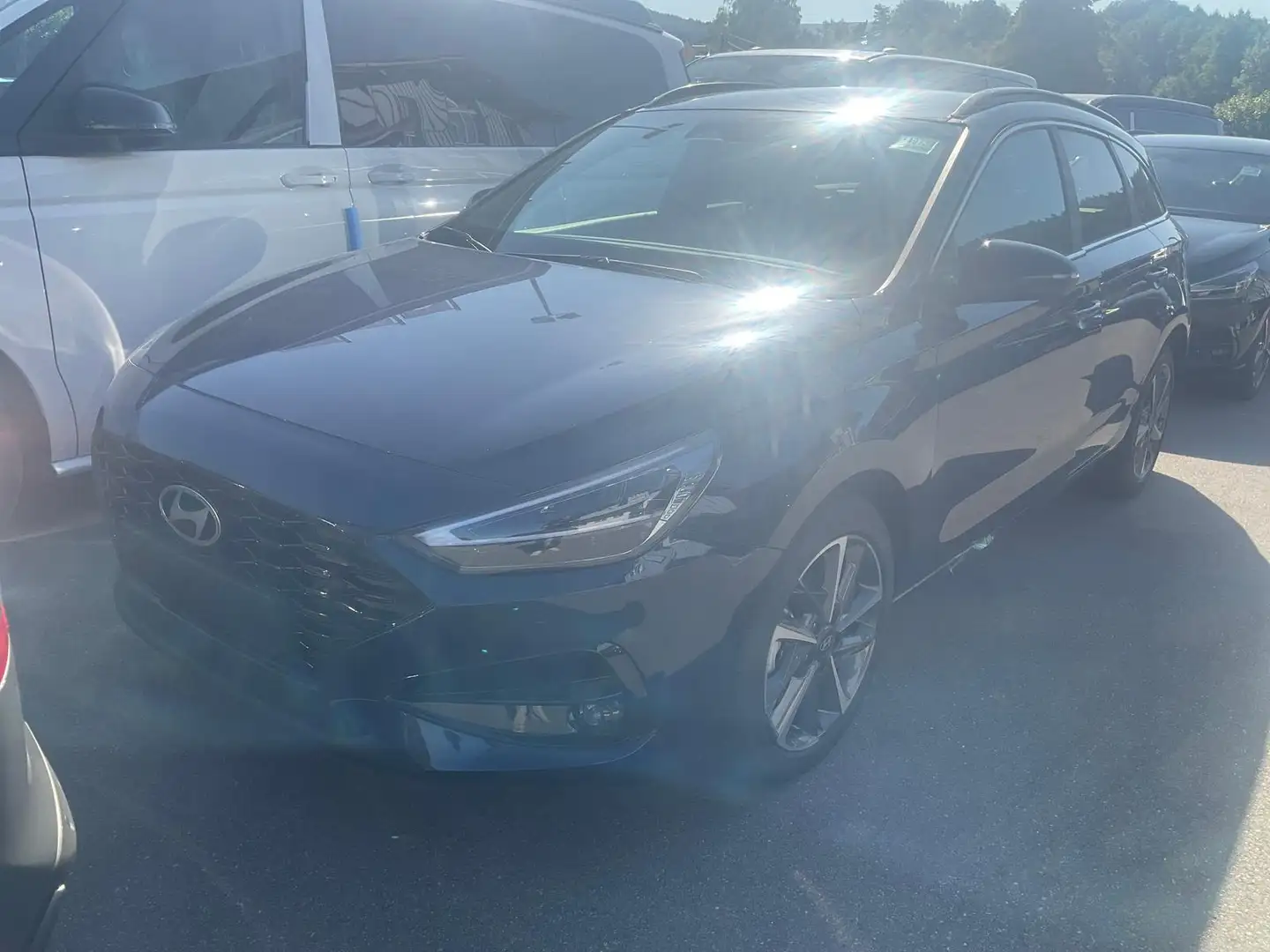 Hyundai i30 Kombi 1.0 T-GDI DCT Family, Navi, ACC, Side, Winte Azul - 2