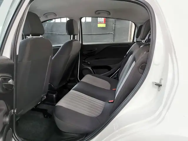 Fiat Punto Evo view 9