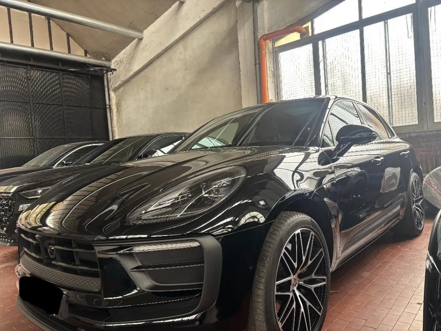 Porsche Macan -Tetto panoramico-cerchi 21"-sospensioni- full Nero - 1