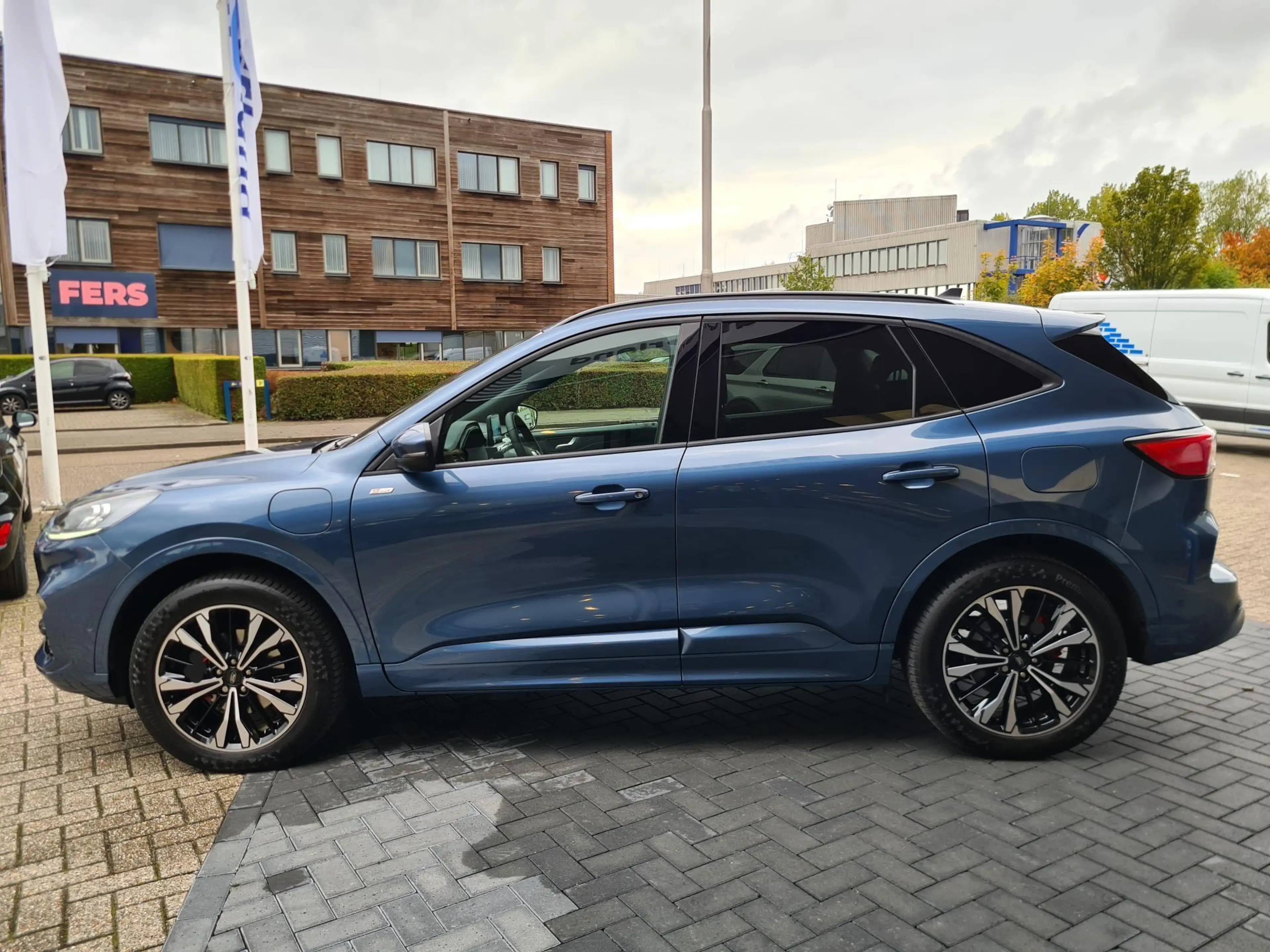 Ford Kuga 2.5 PHEV ST-Line X 225pk Trekhaak | Panorama dak | — photo 2