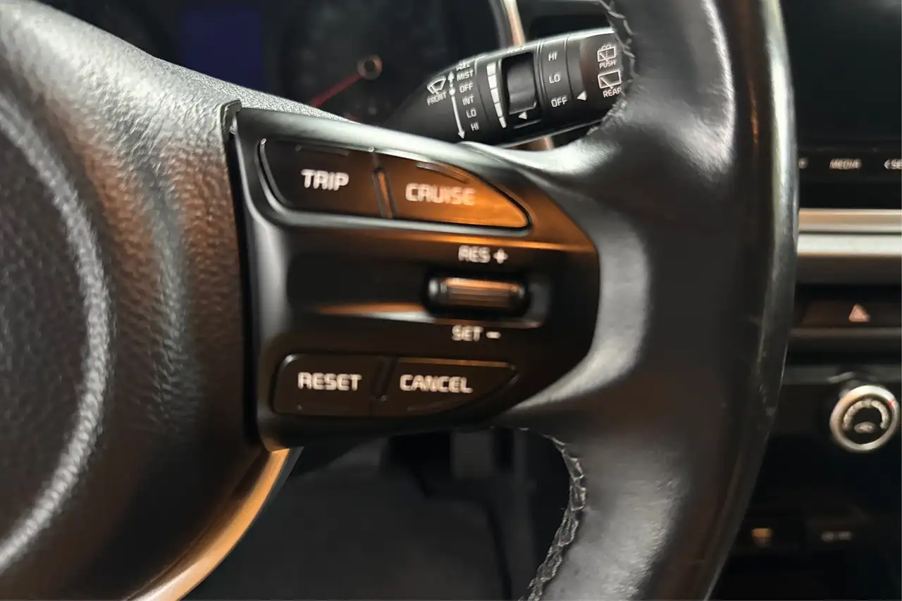 Kia Rio снимка Kia Rio