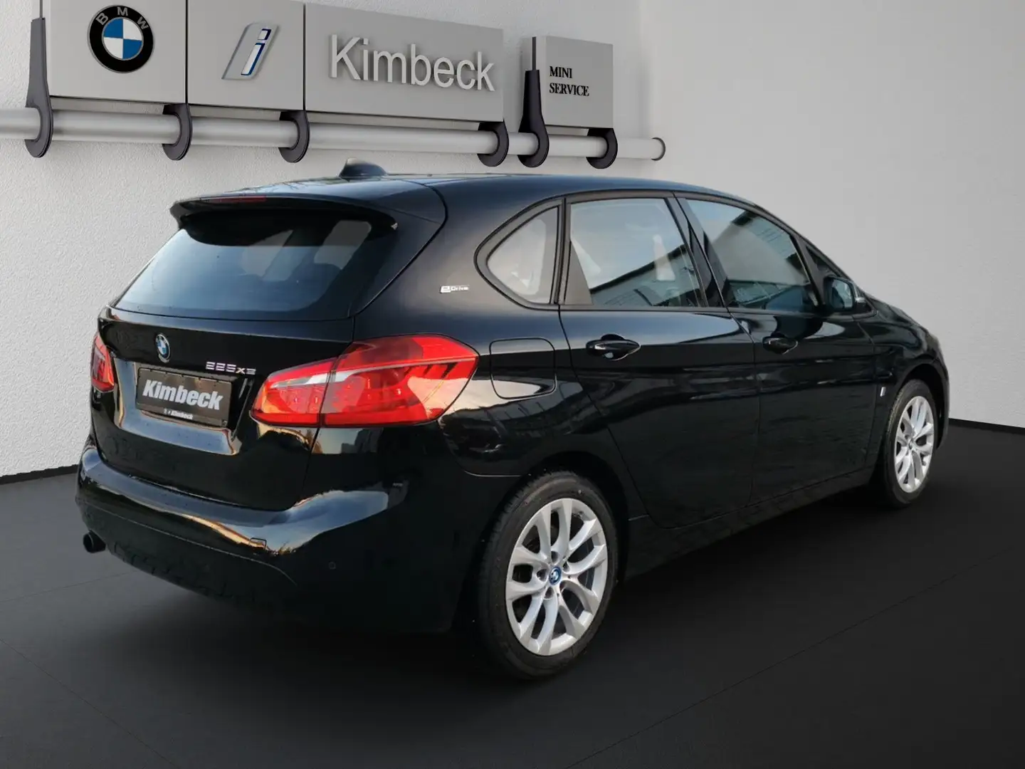 BMW 225 xe iPerformance Advantage ActiveGuard Navi PDC Schwarz - 2