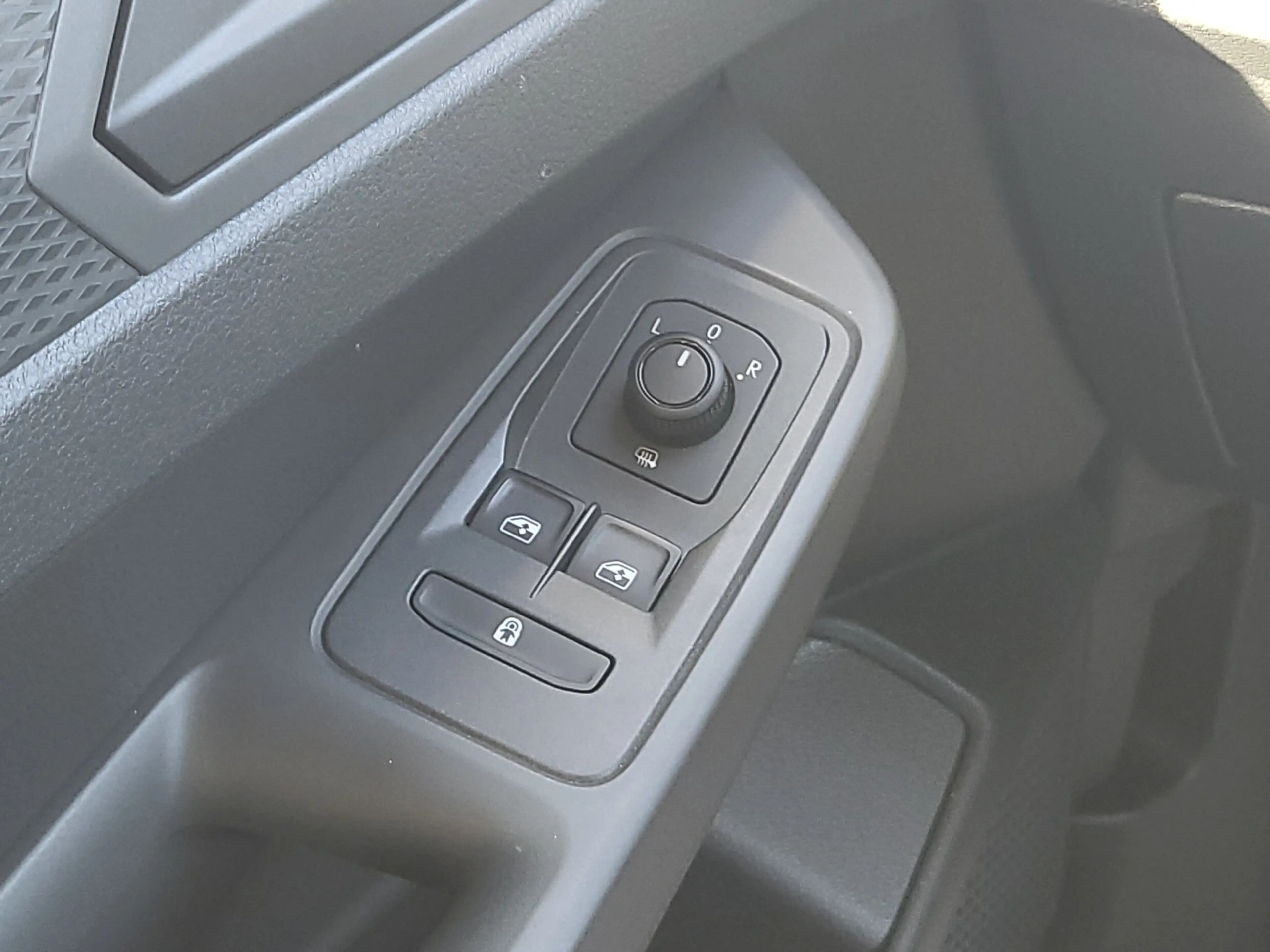 Volkswagen Caddy 2.0 TDI Flexible App Connect Klimaautomatik — photo 12