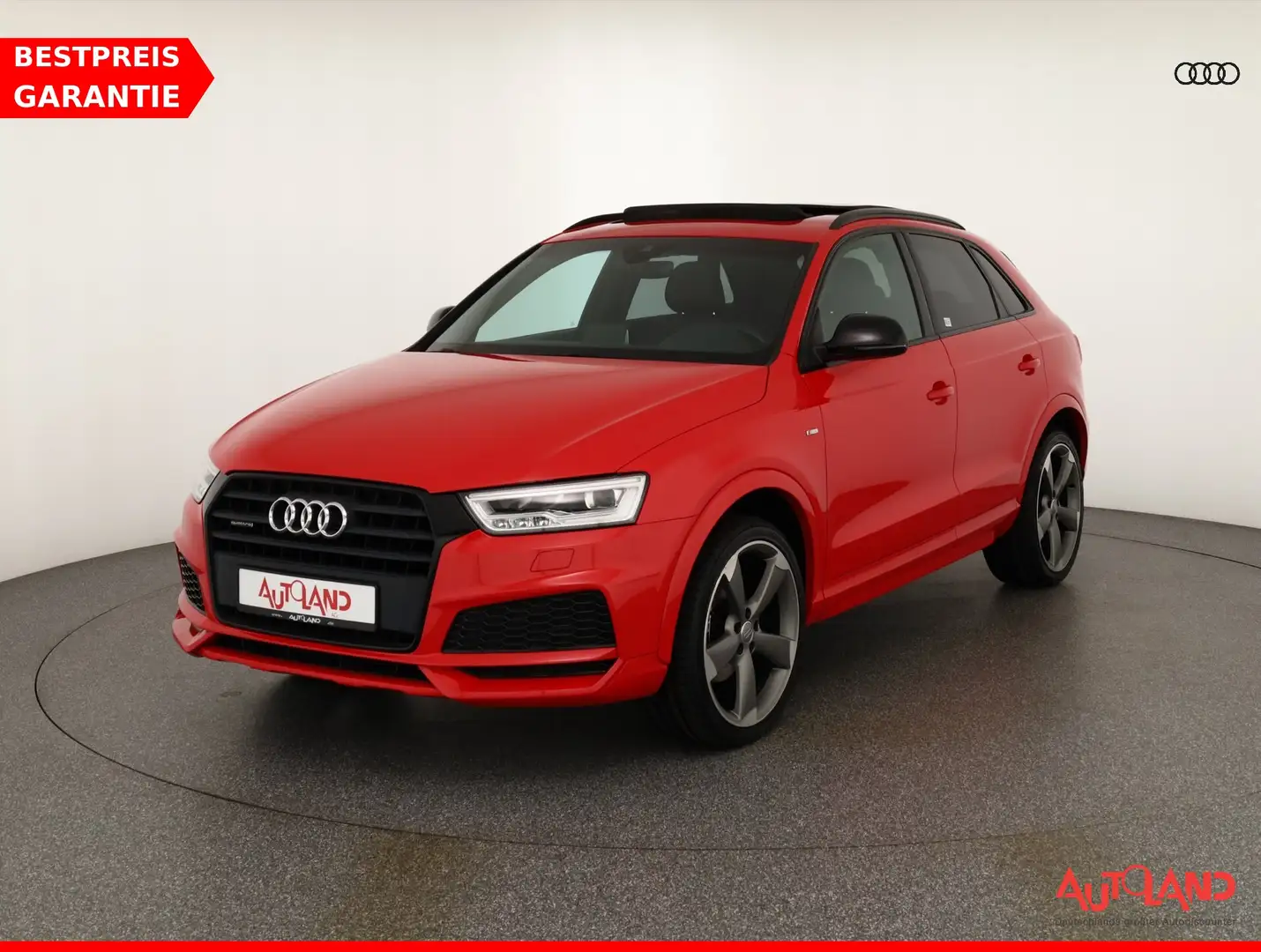 Audi Q3 2.0 TDI quattro S-line LED Navi Panorama AHK Rot - 1
