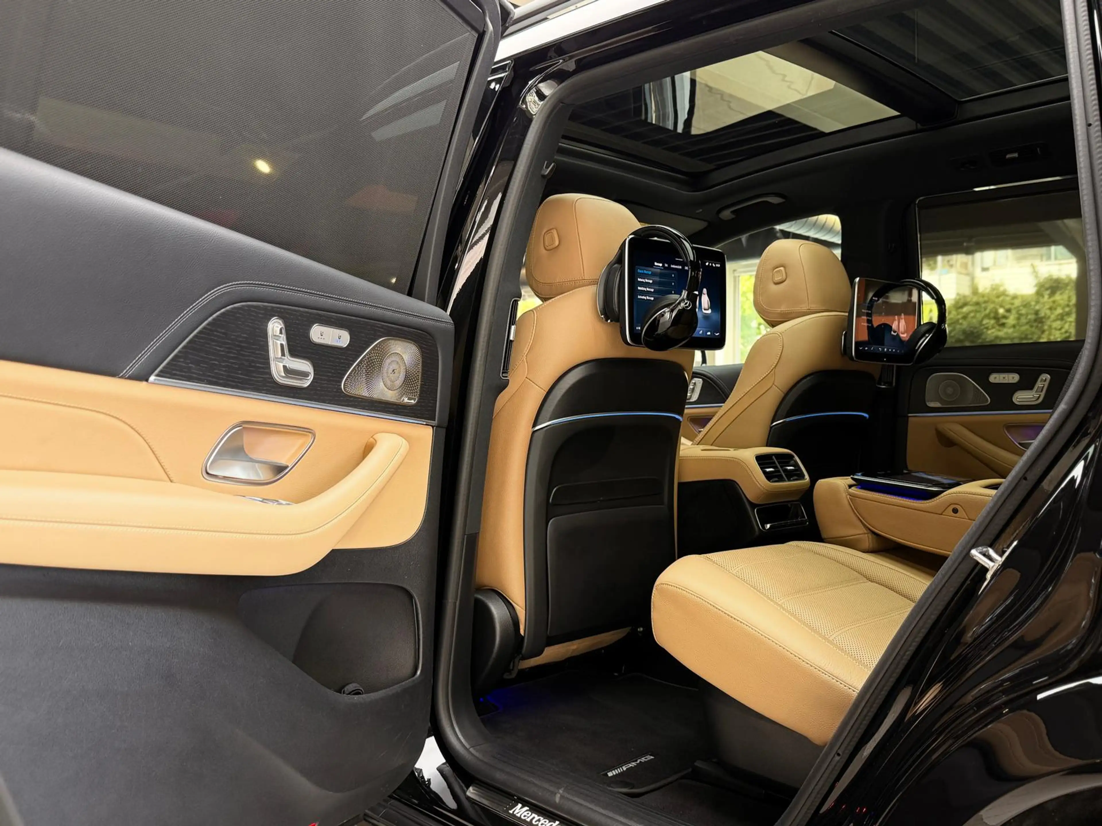Mercedes-Benz GLS 450 d 4M AMG*Ultimate*Pano*Head-Up*Fond-Kino* — photo 23