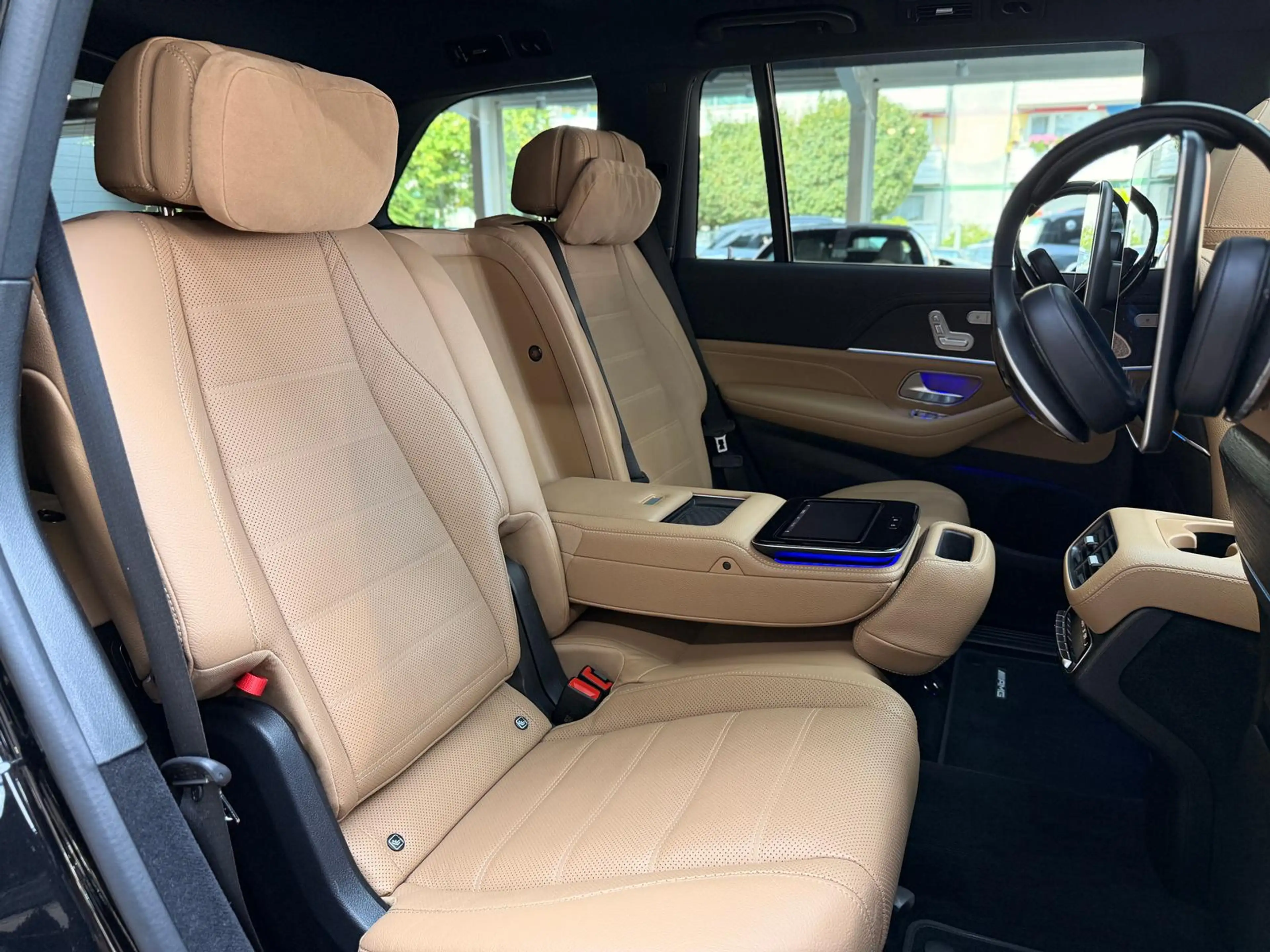 Mercedes-Benz GLS 450 d 4M AMG*Ultimate*Pano*Head-Up*Fond-Kino* — photo 21