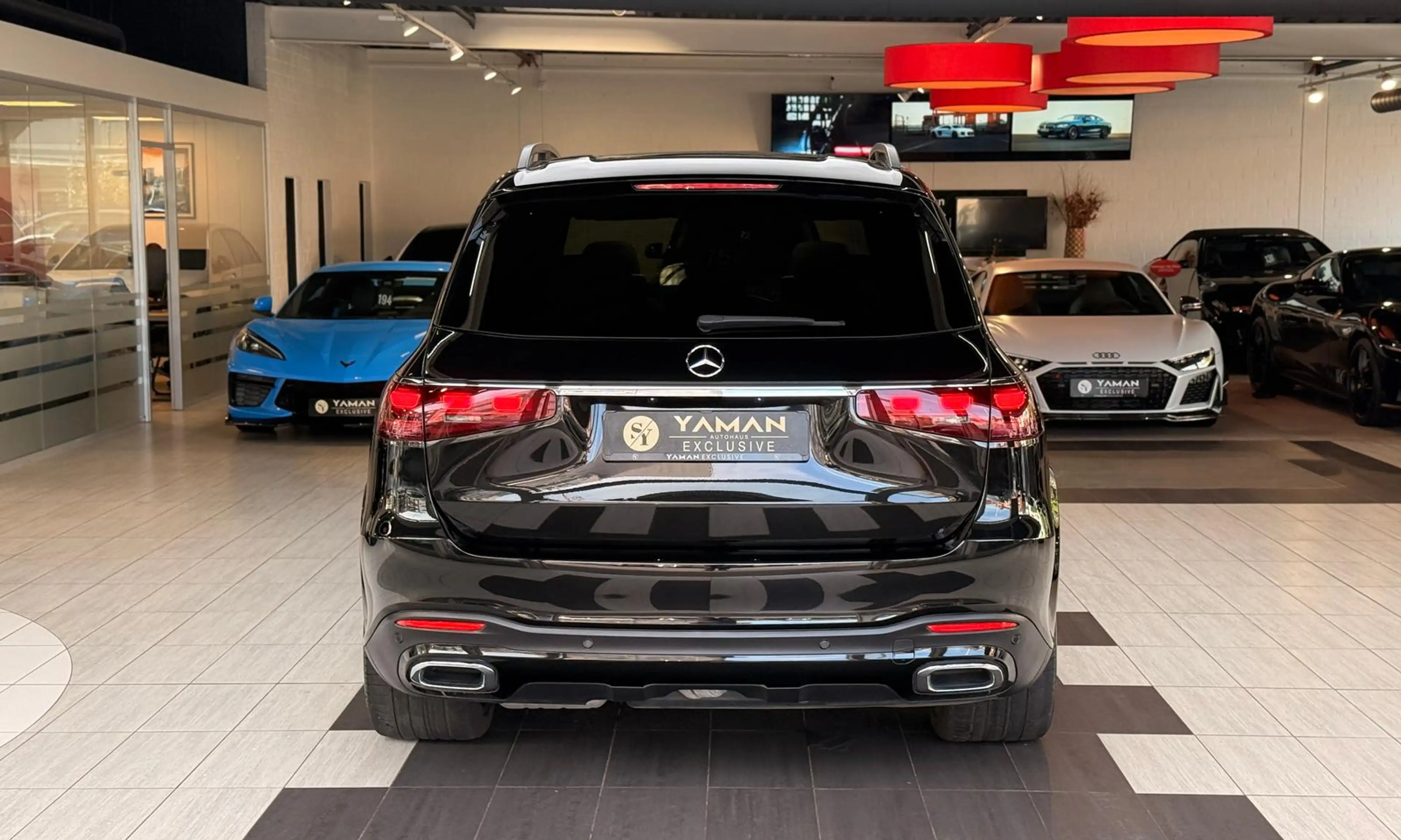 Mercedes-Benz GLS 450 d 4M AMG*Ultimate*Pano*Head-Up*Fond-Kino* — photo 7
