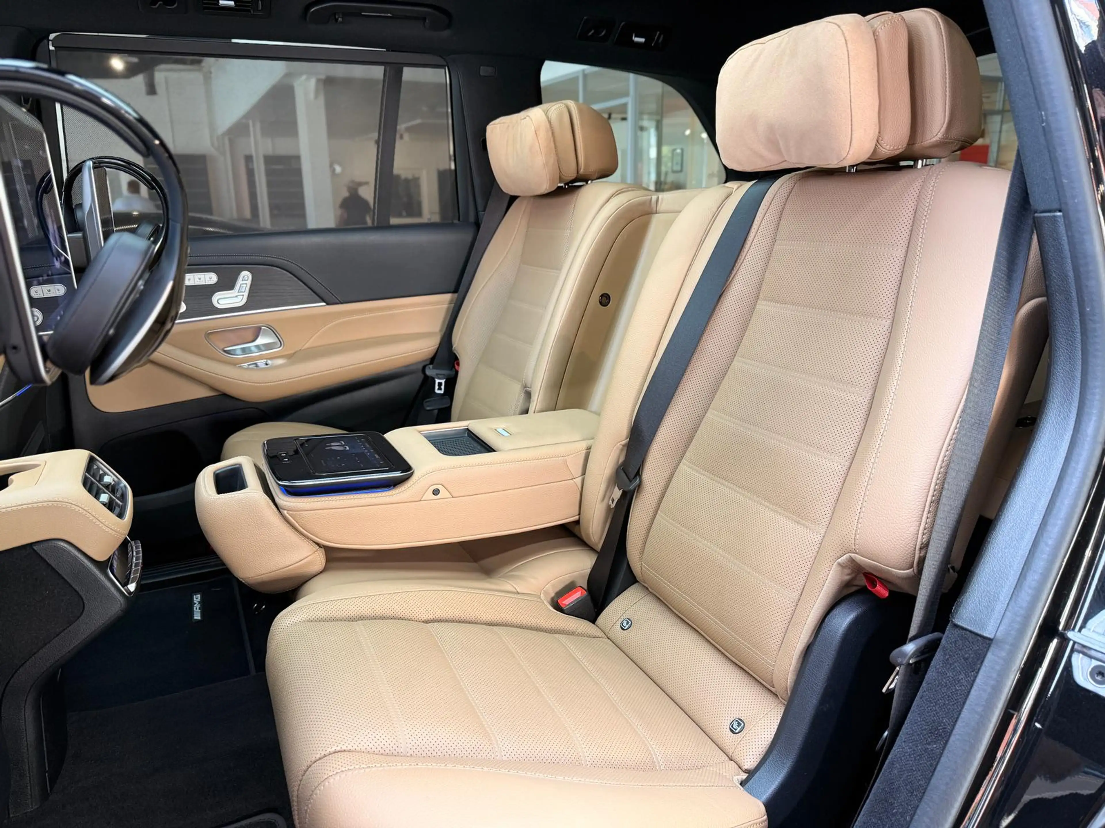 Mercedes-Benz GLS 450 d 4M AMG*Ultimate*Pano*Head-Up*Fond-Kino* — photo 25