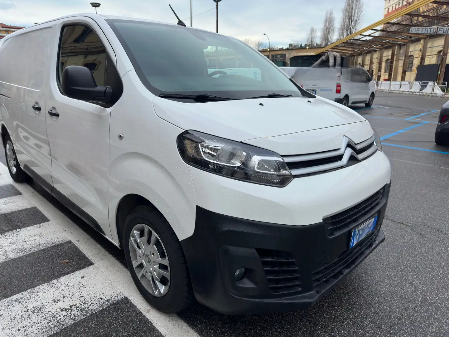 Citroen Jumpy e-Jumpy L2H1 75kWh Bianco - 2