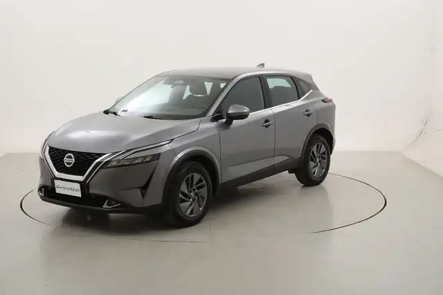 Nissan Qashqai Business 1.3 Mild Hybrid 140CV