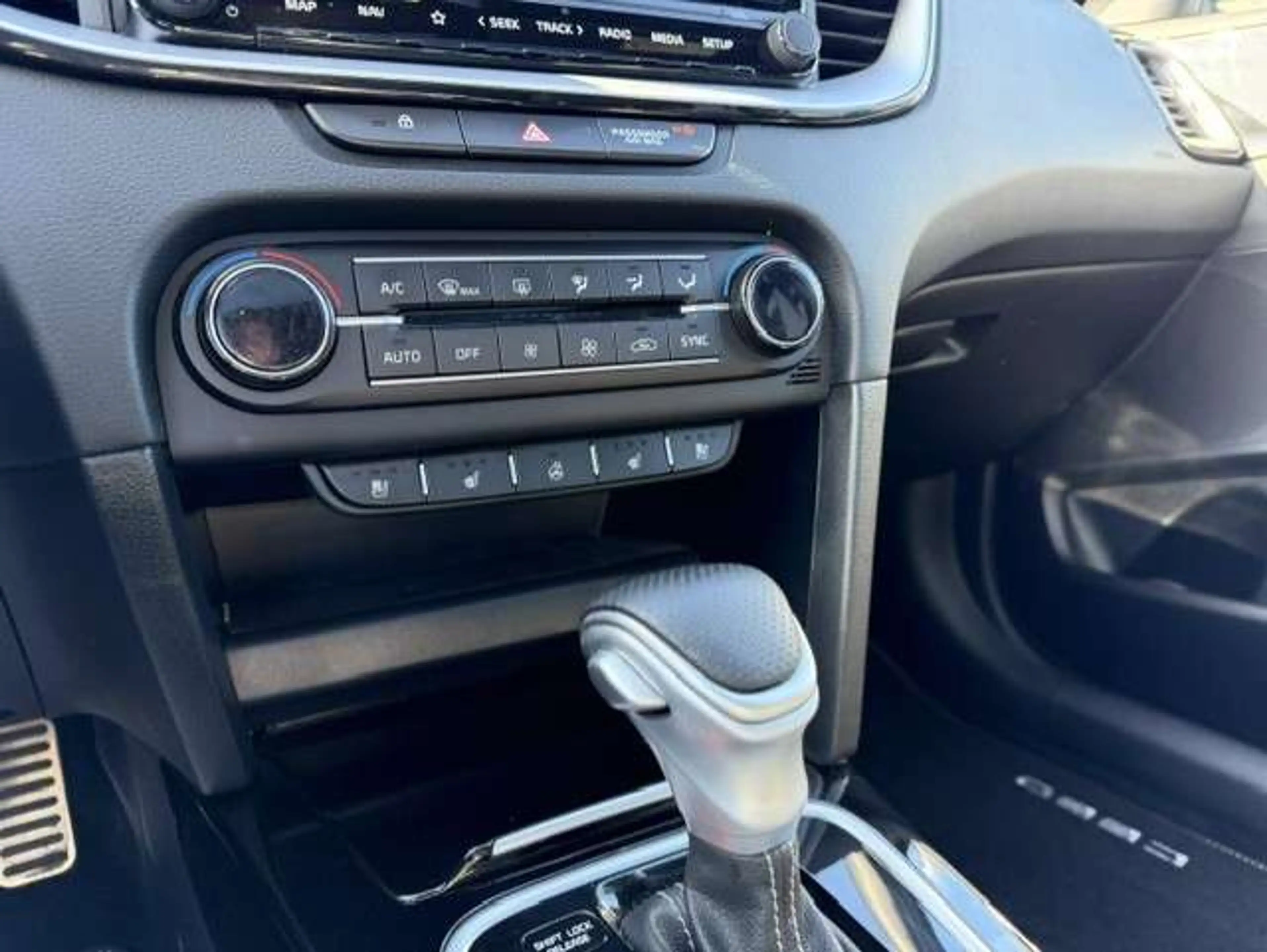 Kia XCeed GT Line 160 DCT — photo 12