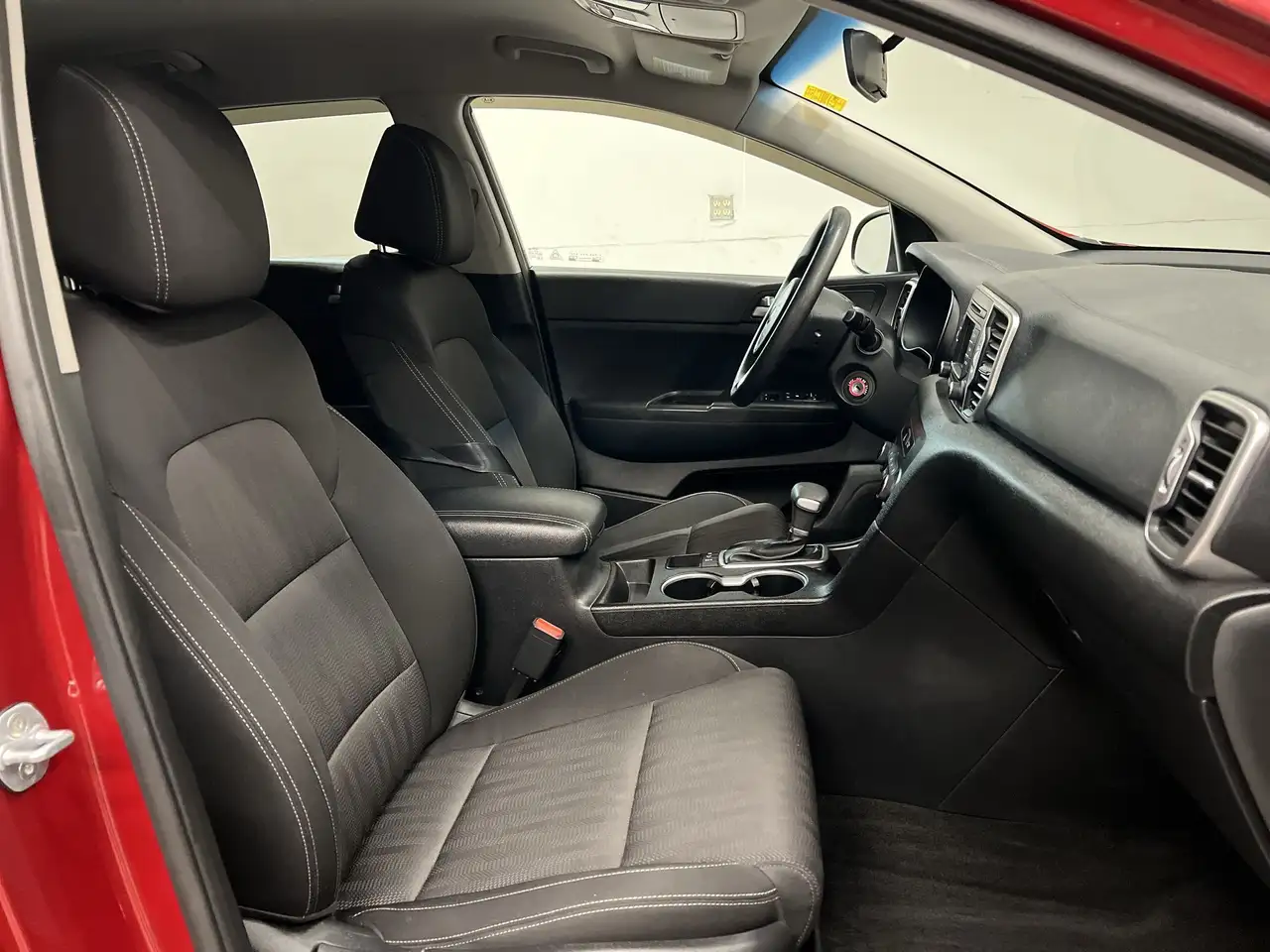 Kia Sportage снимка Kia Sportage