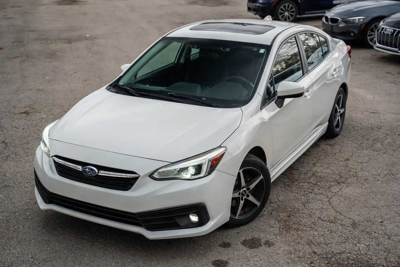 Subaru Impreza снимка Subaru Impreza