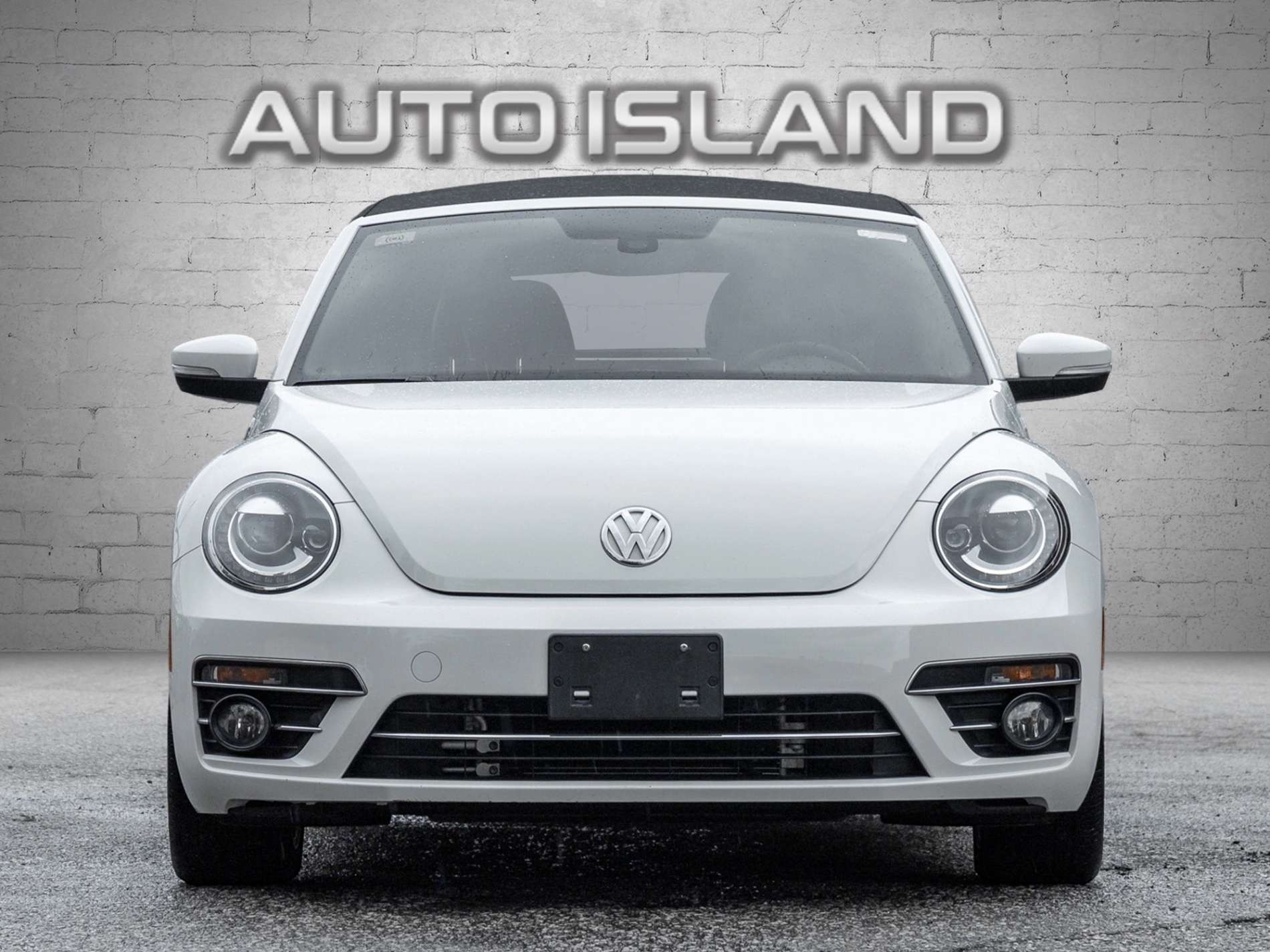 2019 Volkswagen Beetle Wolfsburg Edition, CONVERTIBLE, Camera — снимка 1