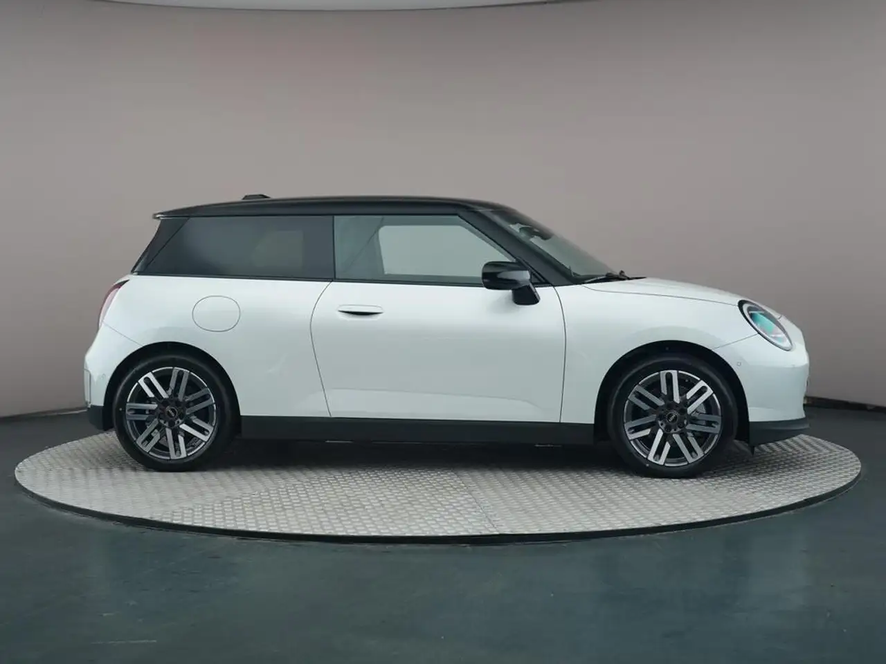 MINI Cooper 3-Deurs Classic M 54.2 kWh, миниатюра 7