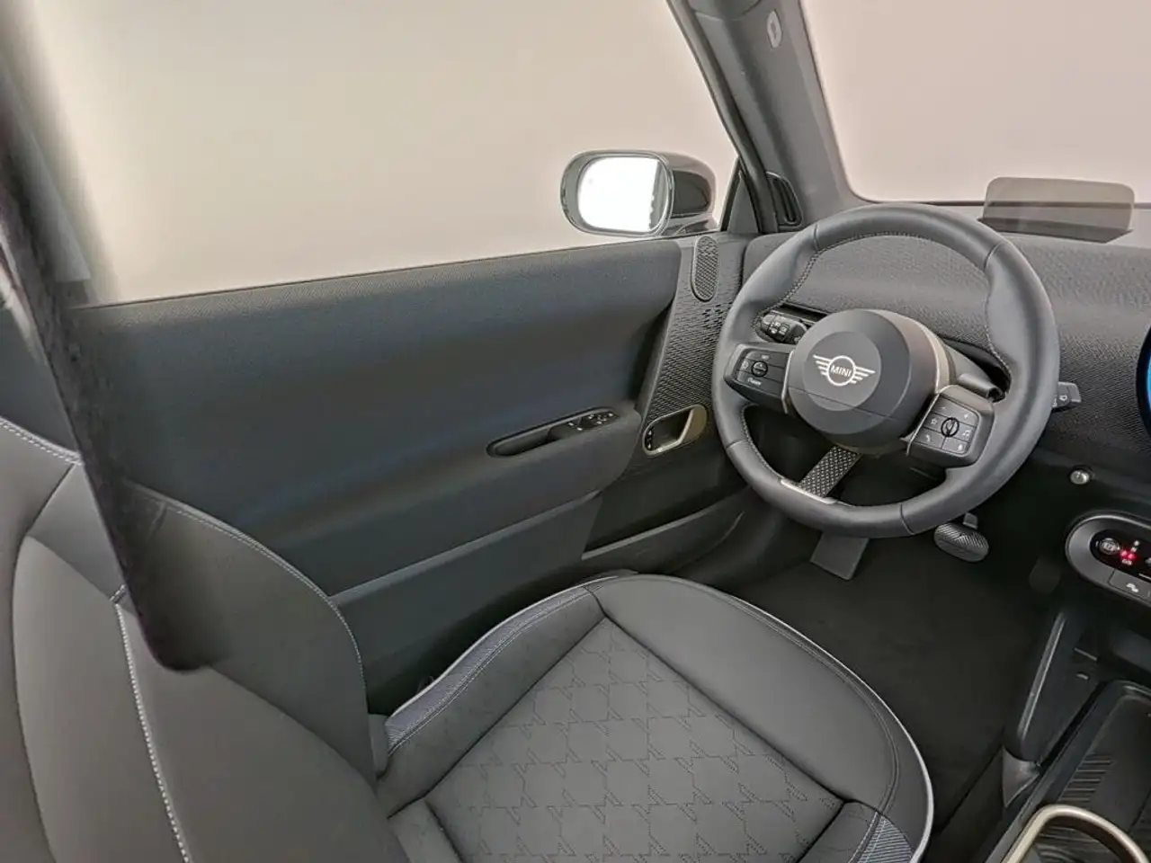 MINI Cooper 3-Deurs Classic M 54.2 kWh, миниатюра 4
