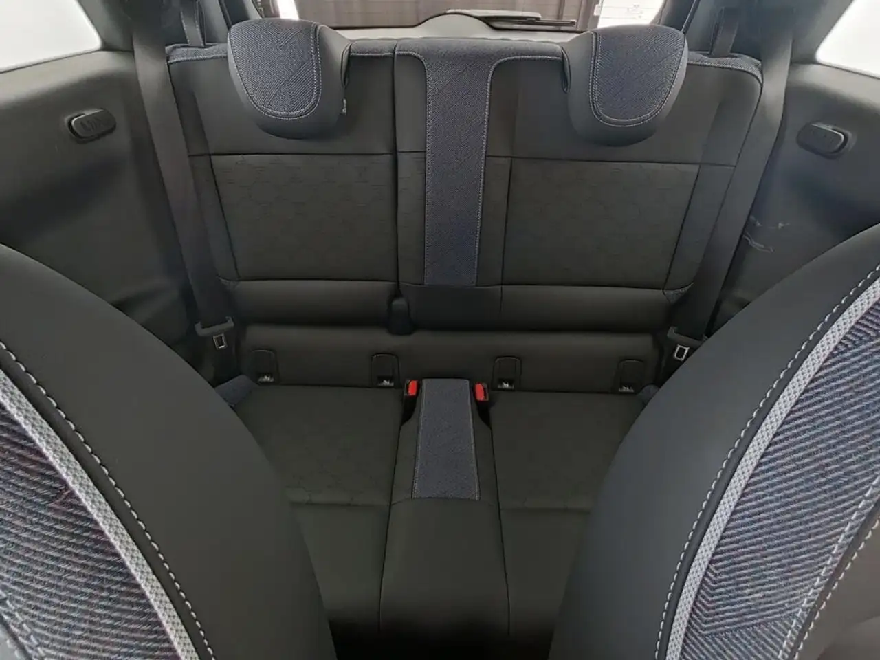 MINI Cooper 3-Deurs Classic M 54.2 kWh, миниатюра 6