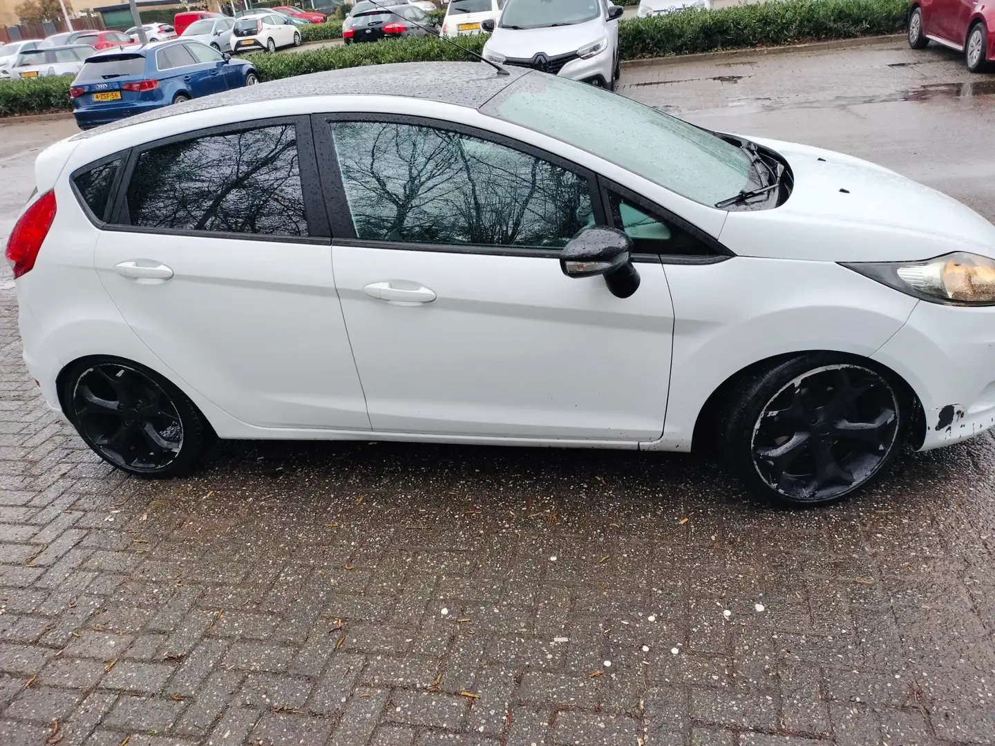 Ford Fiesta 1.25 Limited Wit - 2