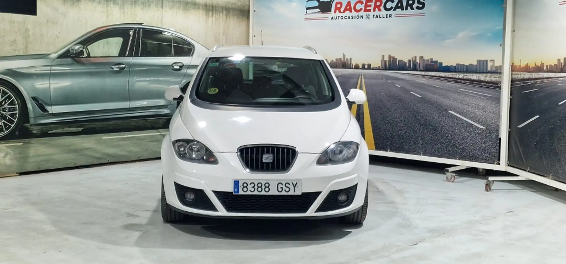 SEAT Altea XL 1.6TDI CR S&S Reference E-eco. Blanc - 2