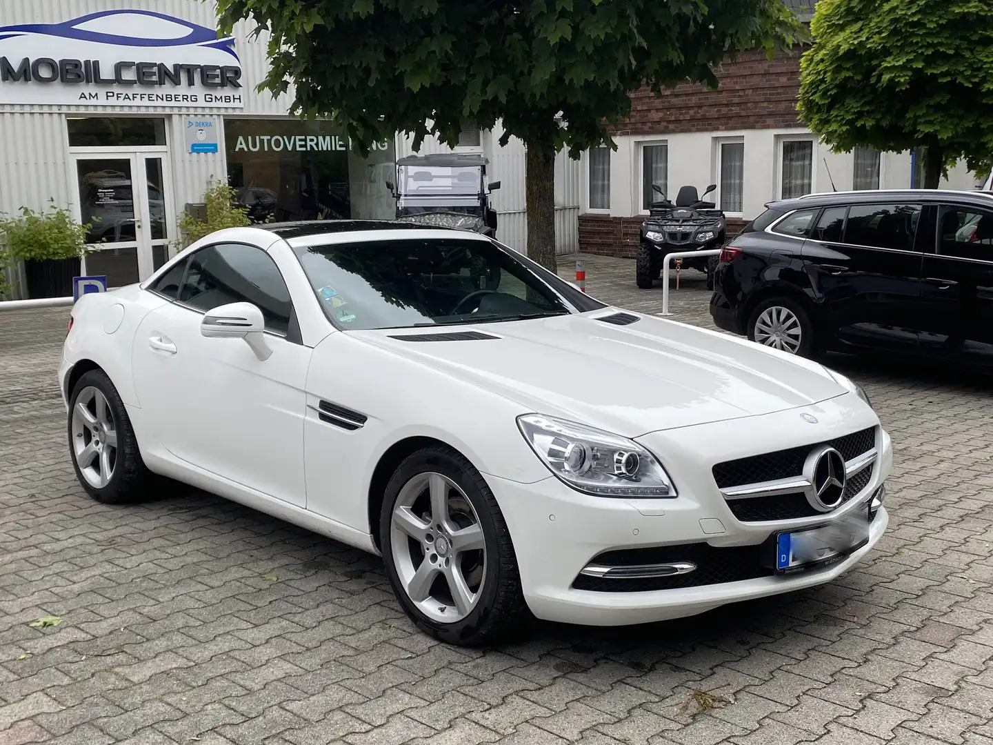 Mercedes-Benz SLK 200 SLK 200 BlueEfficiency (172.448) Weiß - 1