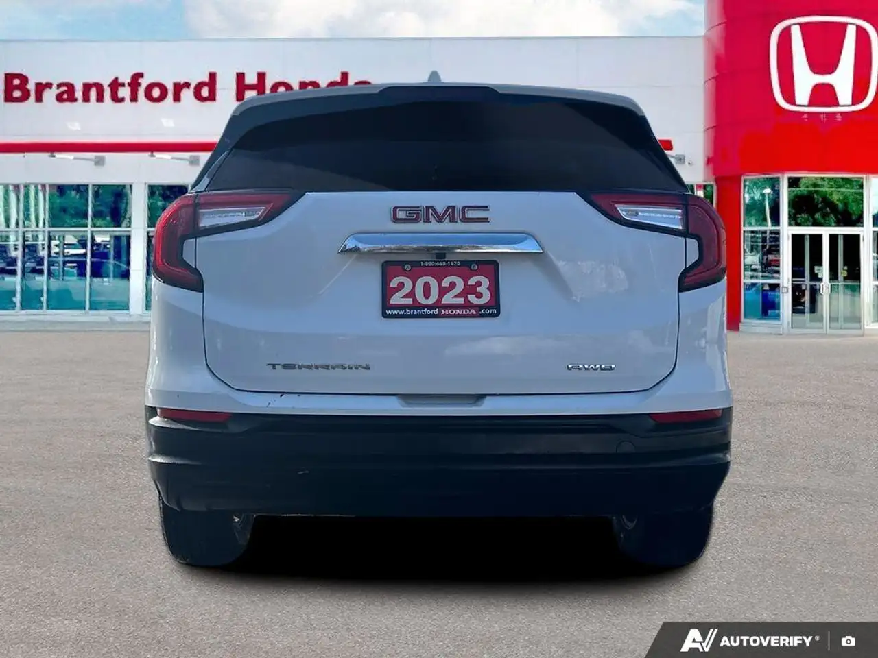 GMC Terrain photo GMC Terrain
