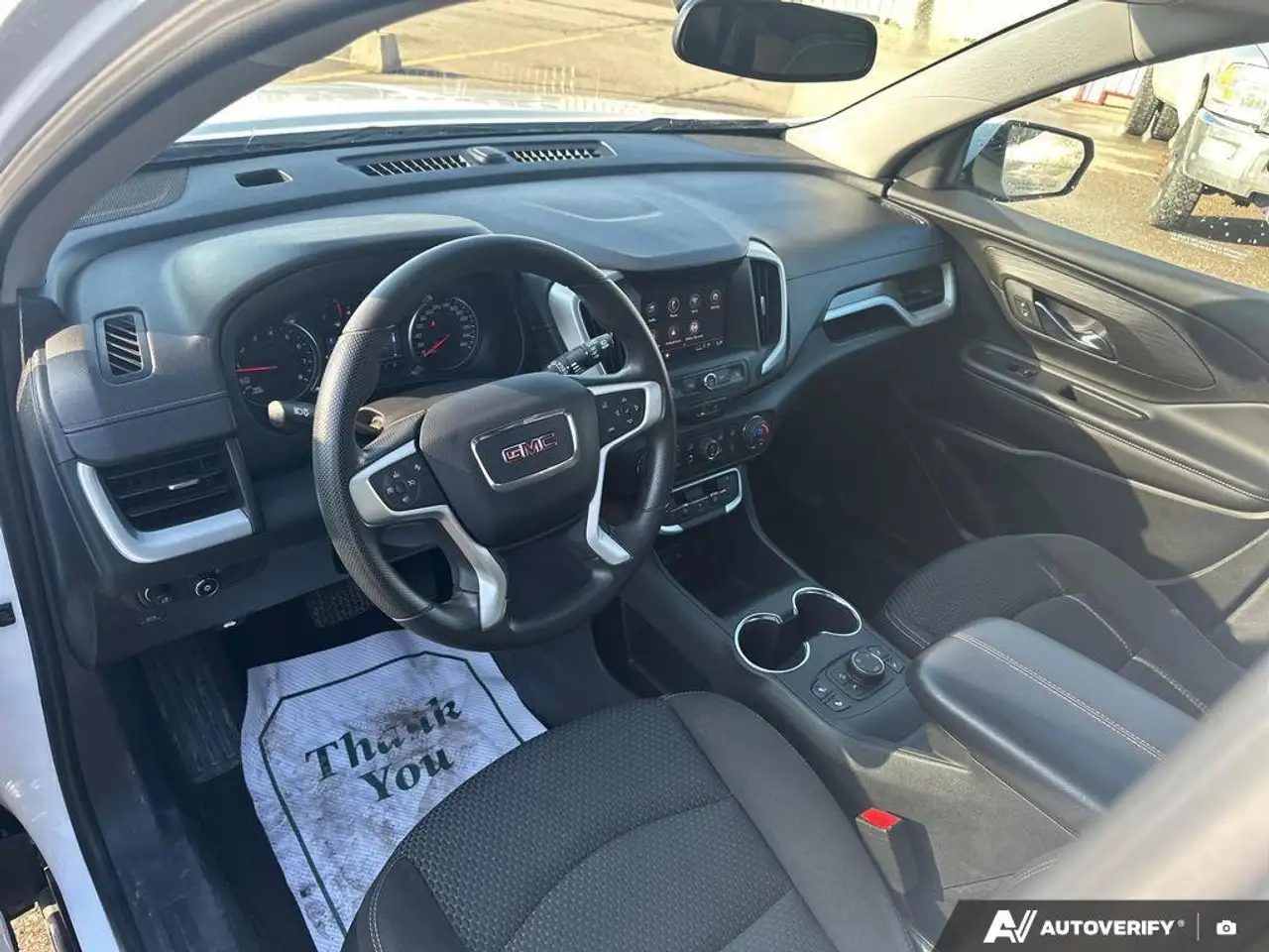 GMC Terrain photo GMC Terrain