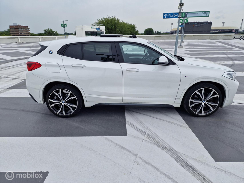 BMW X2 sDrive20i High Executive Edition Pano schuifdak De — photo 4