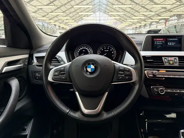 BMW X2 view 10